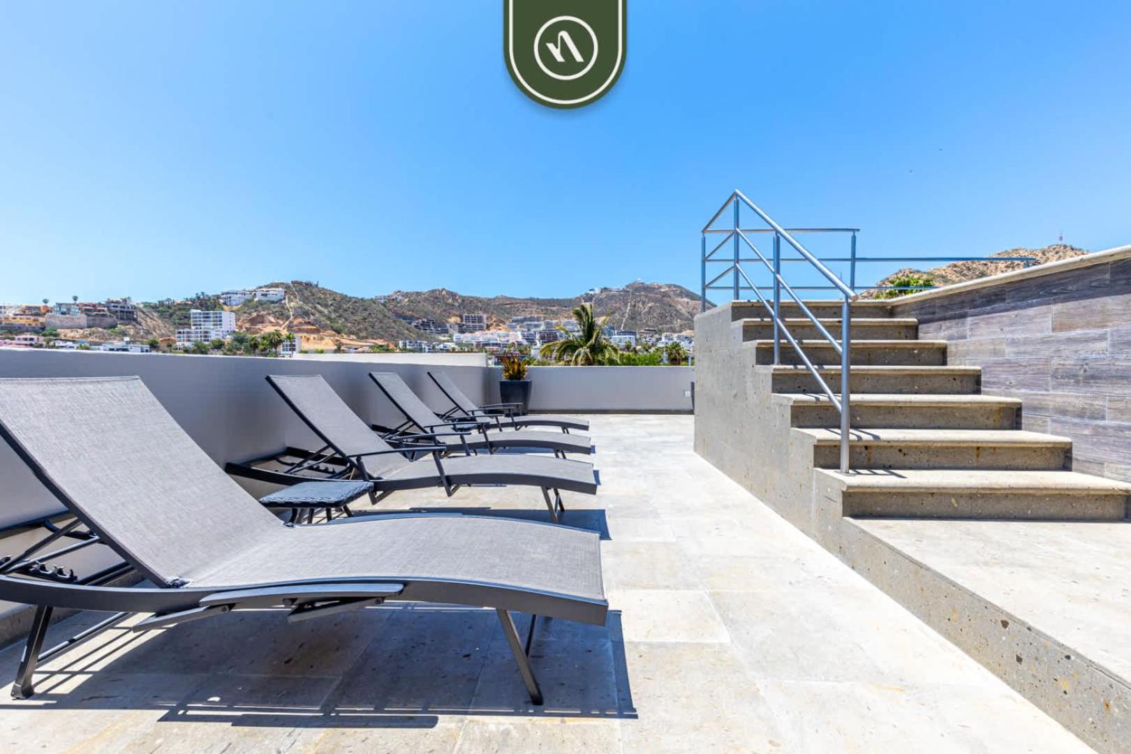 Centric 1BR Condo in Downtown Cabo - Rooftop Pool