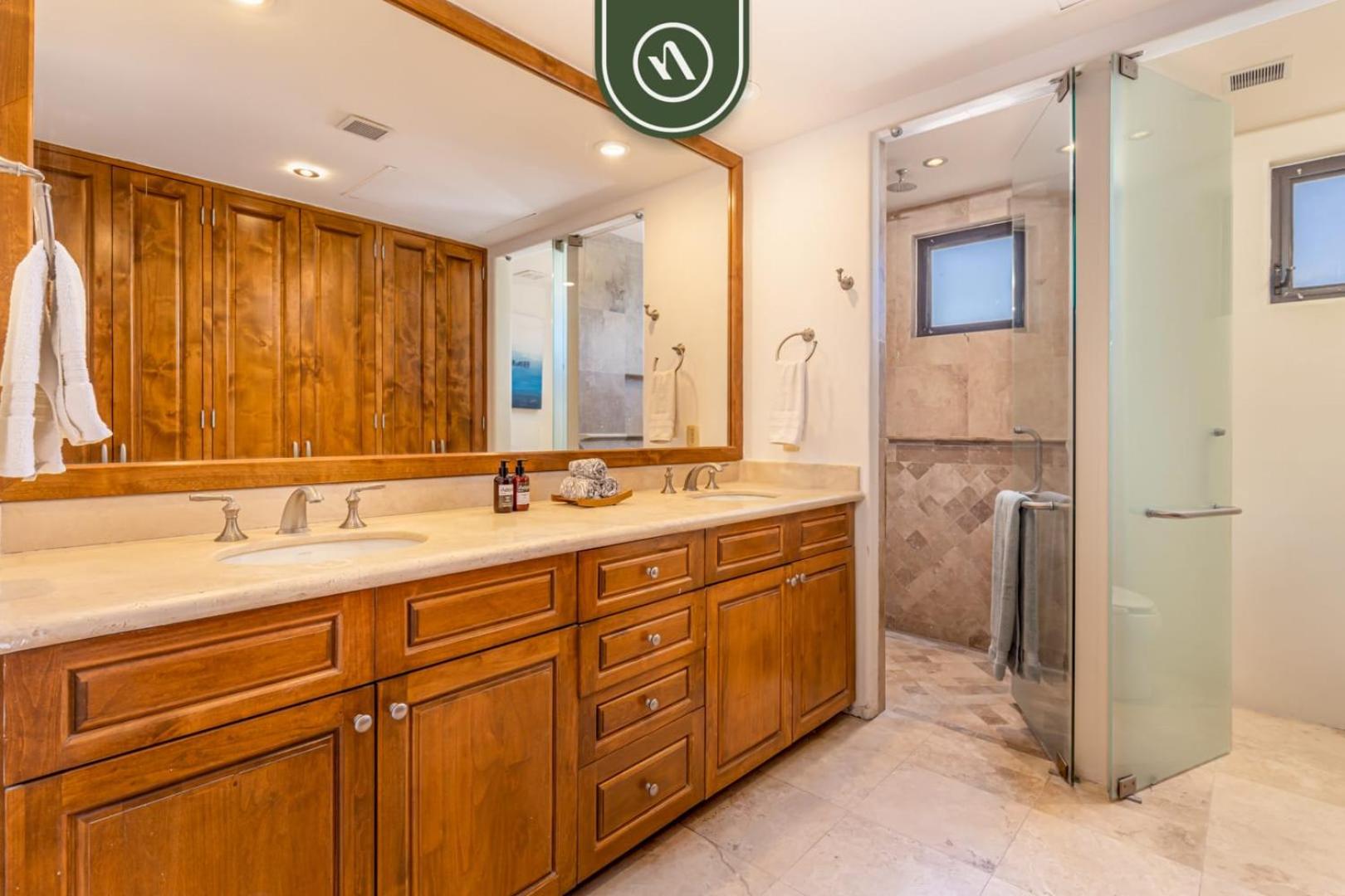 New 2 BR Condo in San Jose - Pool - Tennis