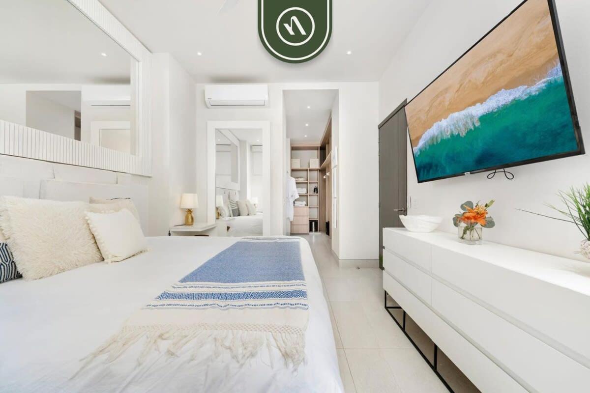 New 2 BR Penthouse Overlooking the Sea of Cortez