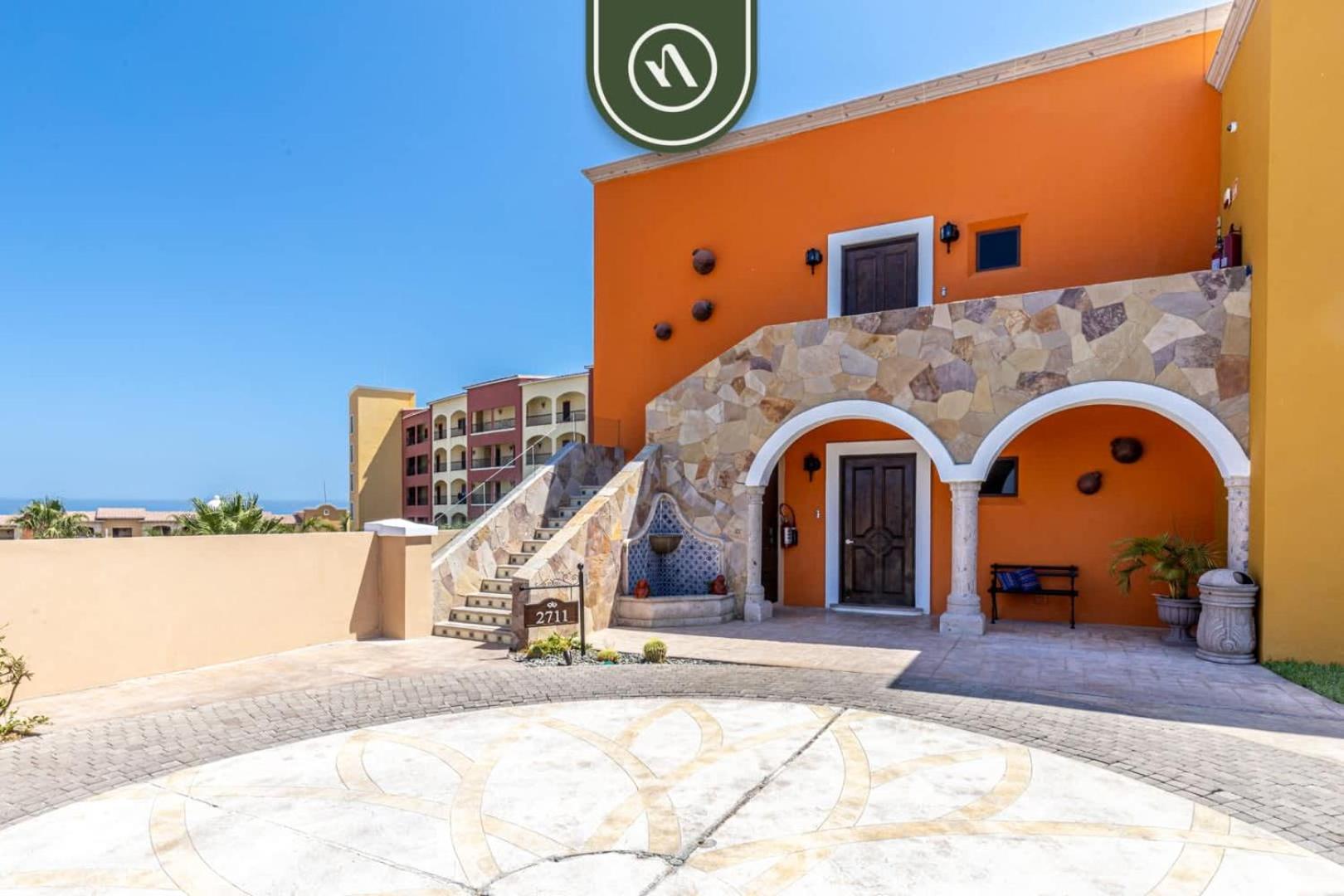 2BR Condo with Private Terrace - Ocean View - Pool