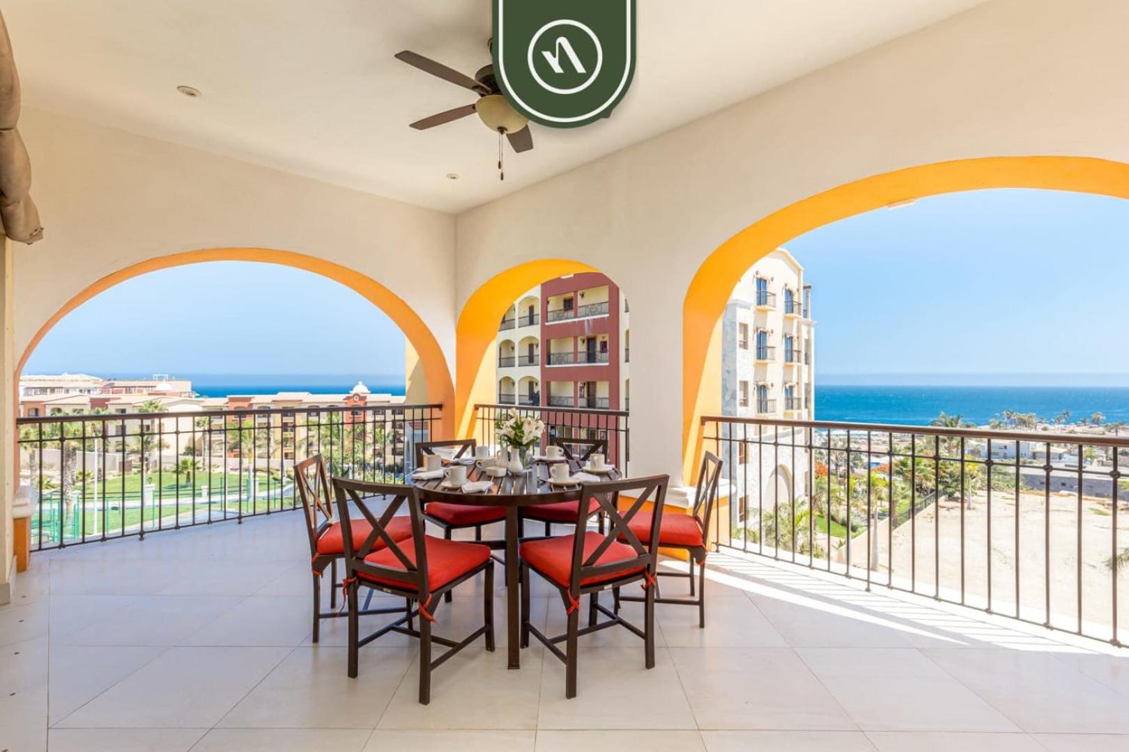 2BR Condo with Private Terrace - Ocean View - Pool