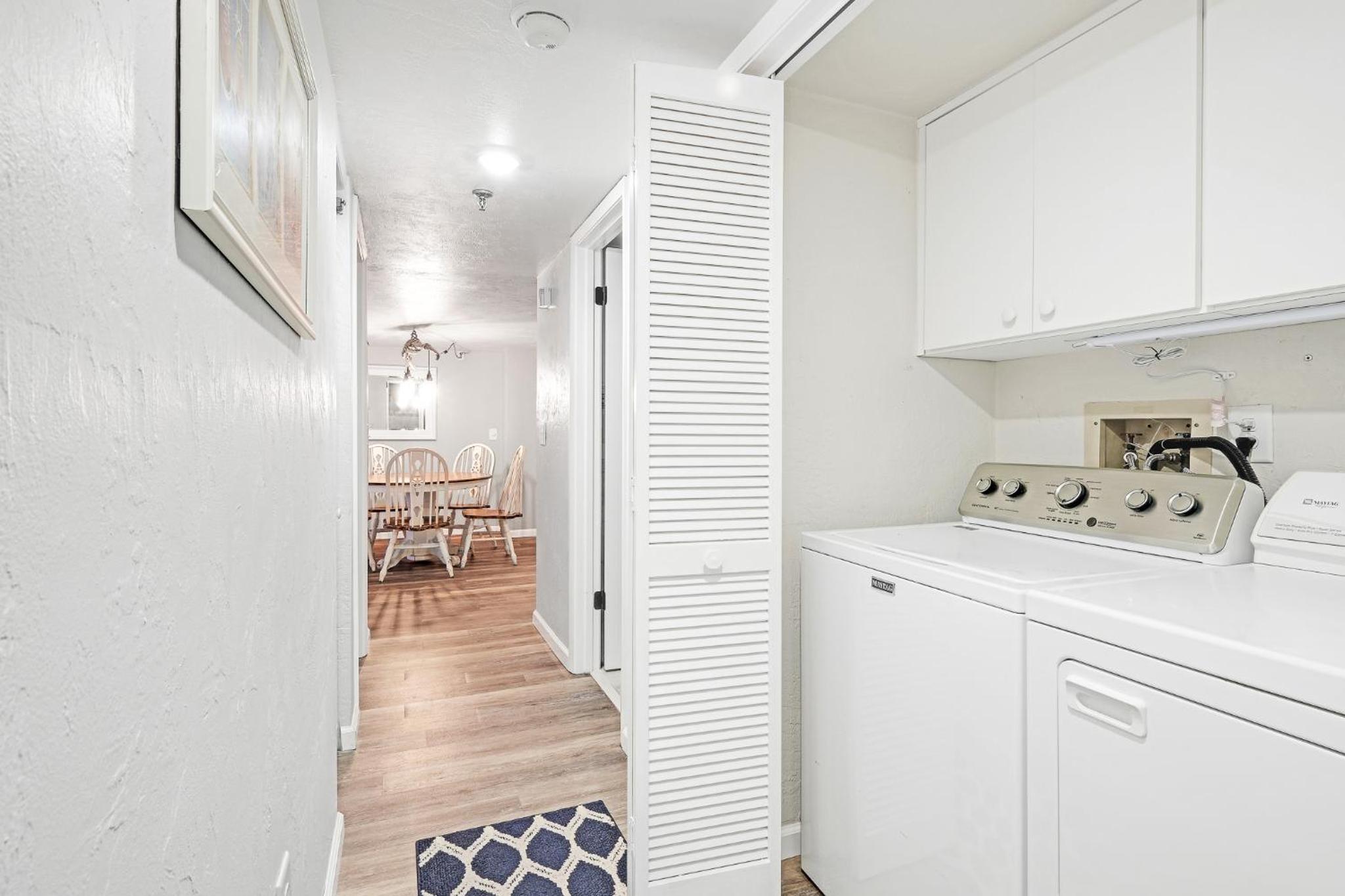 Oceanfront with great beach views from all rooms & balcony, heated pool, and garage