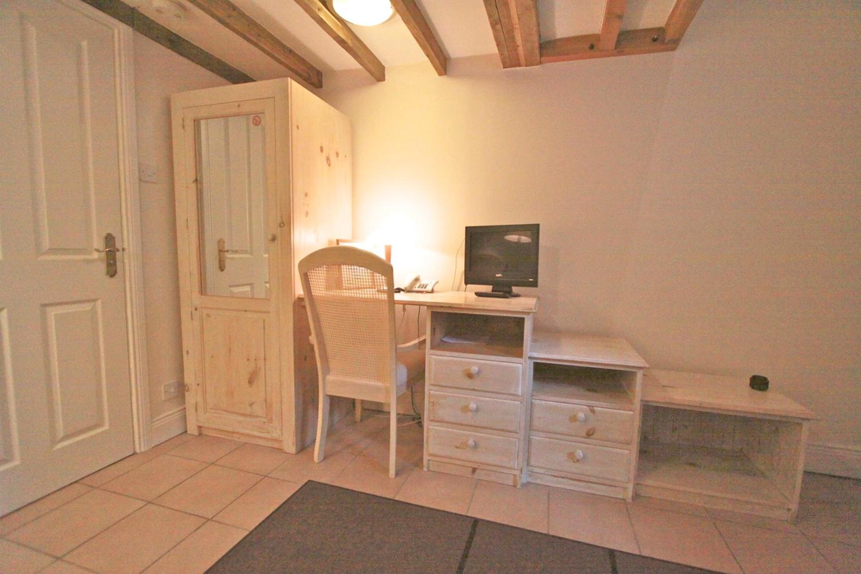 Haltwhistle Vacations - Centre Of Britain Hotel - Property Image 29