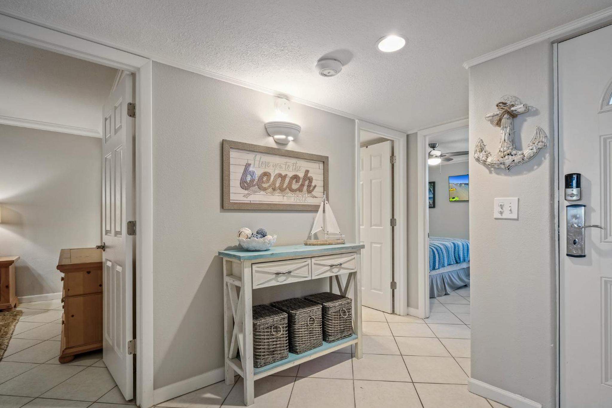 New listing! Direct oceanfront condo with a balcony, heated pool, and tennis court