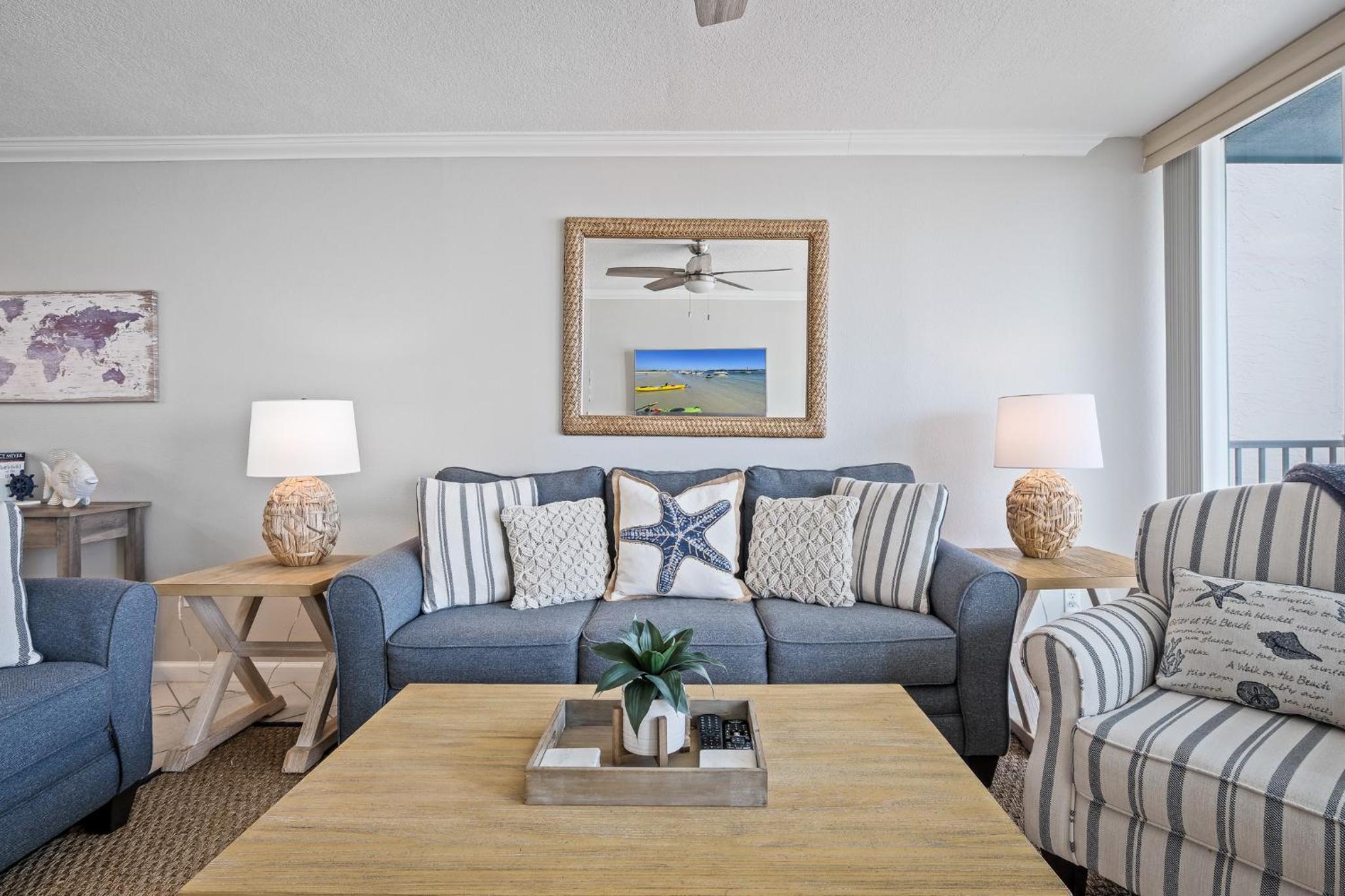New listing! Direct oceanfront condo with a balcony, heated pool, and tennis court