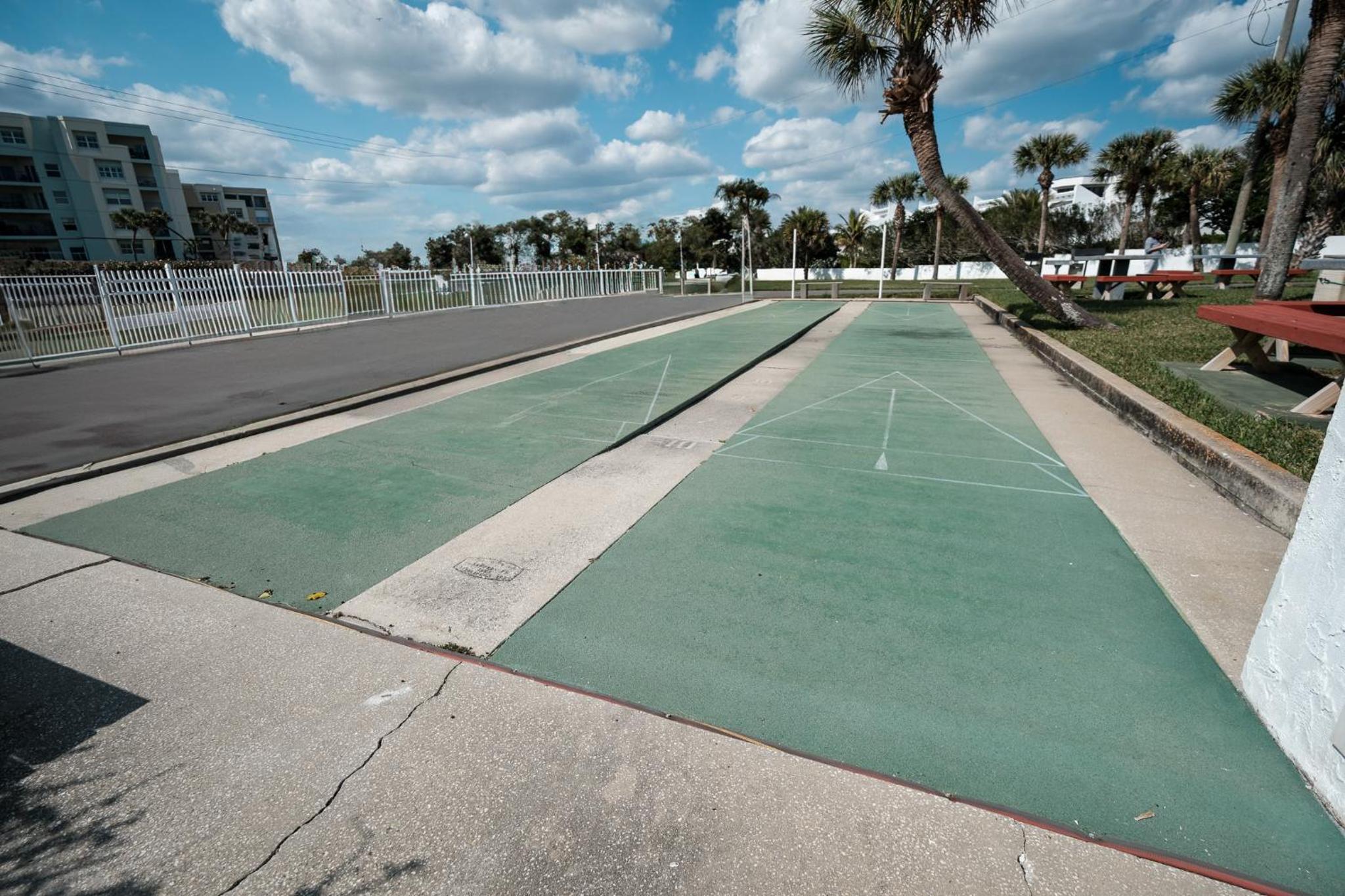 New listing! Direct oceanfront condo with a balcony, heated pool, and tennis court