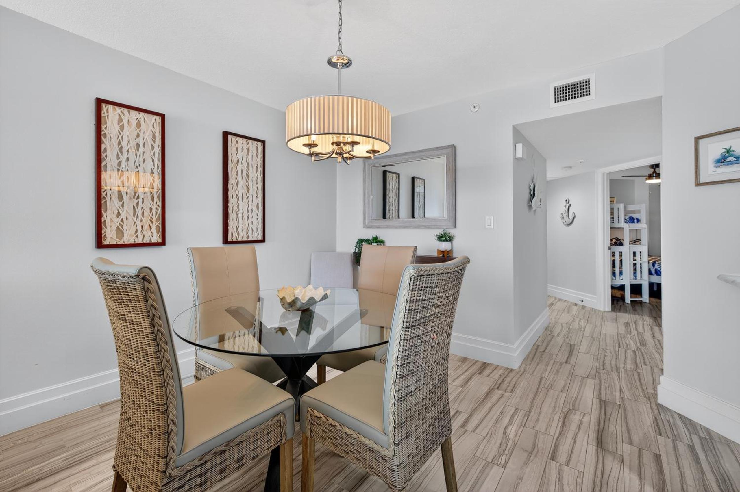 New listing! Direct oceanfront with private balcony, pool, and hot tub