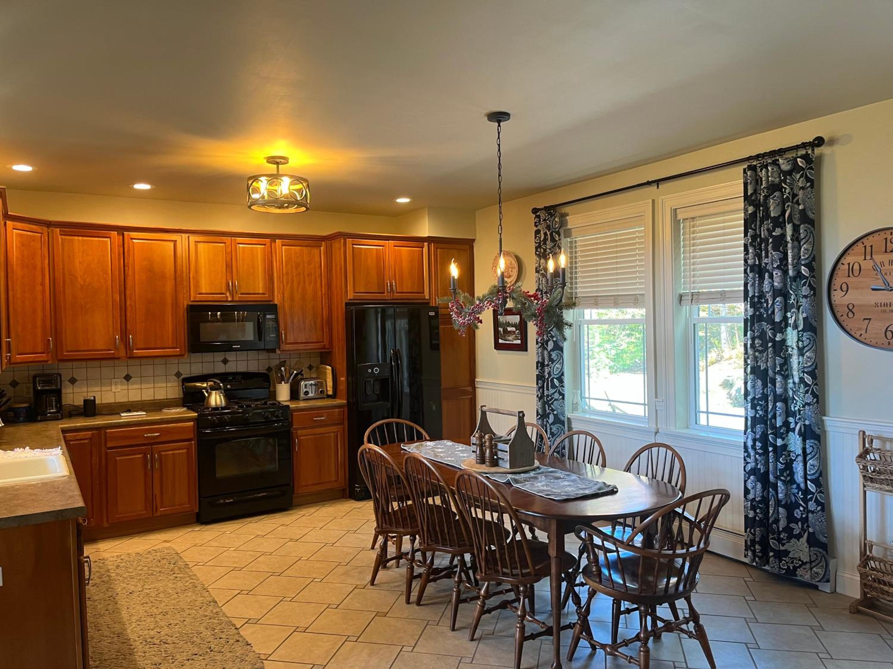 Big Boulder at Killington - Renovated Home with Hot Tub, Sauna, and Views