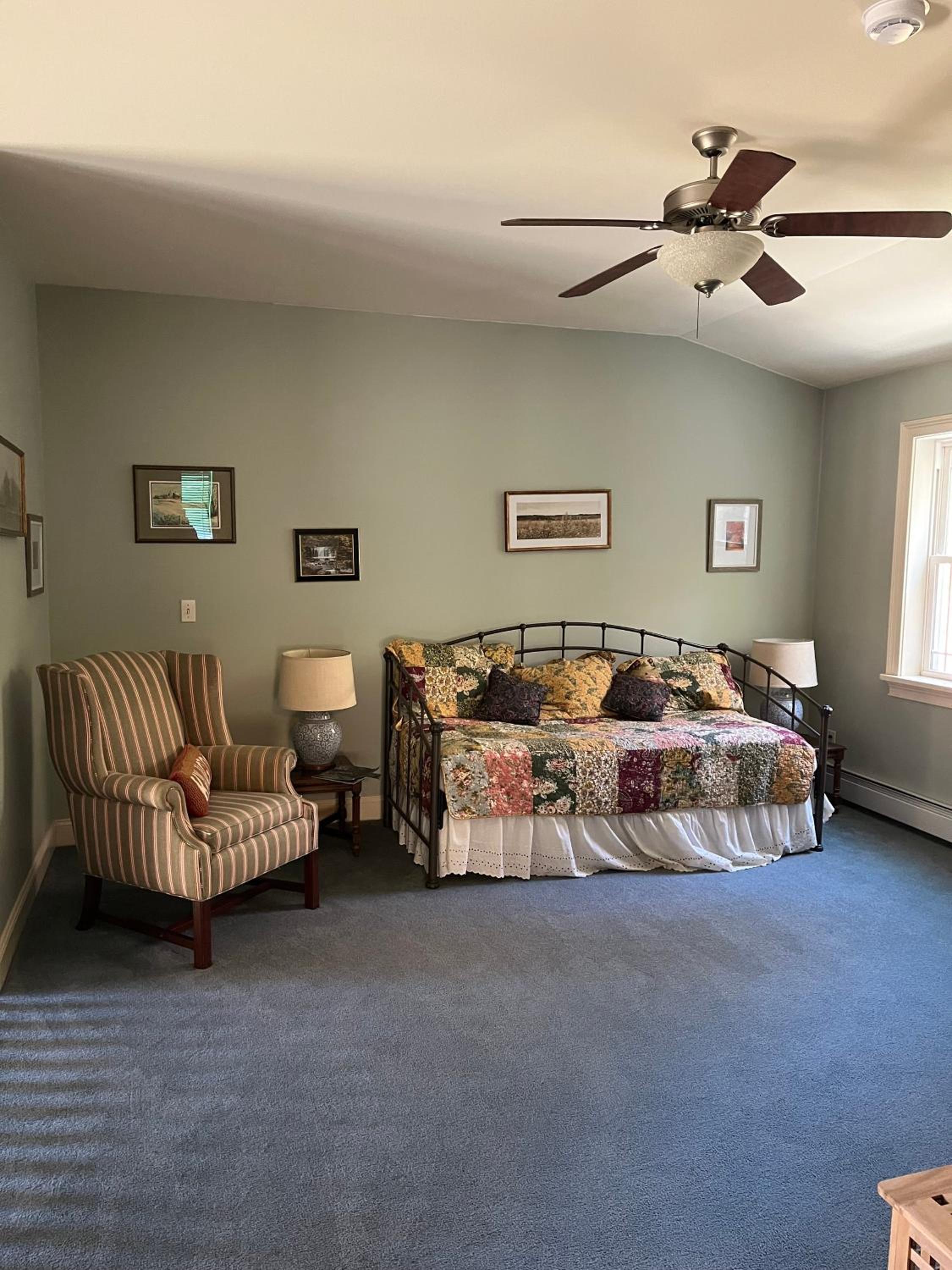 Big Boulder at Killington - Renovated Home with Hot Tub, Sauna, and Views