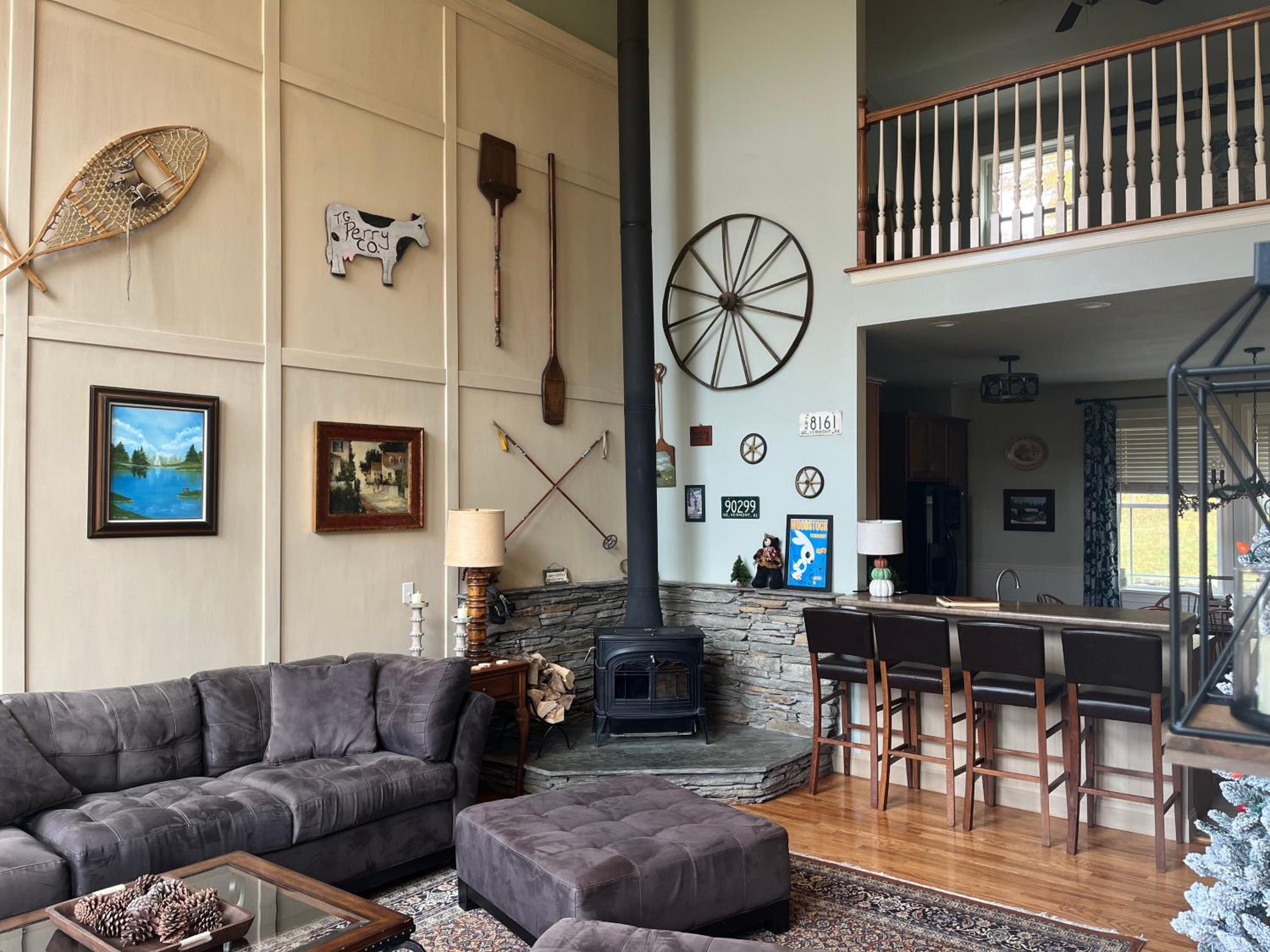 Big Boulder at Killington - Renovated Home with Hot Tub, Sauna, and Views