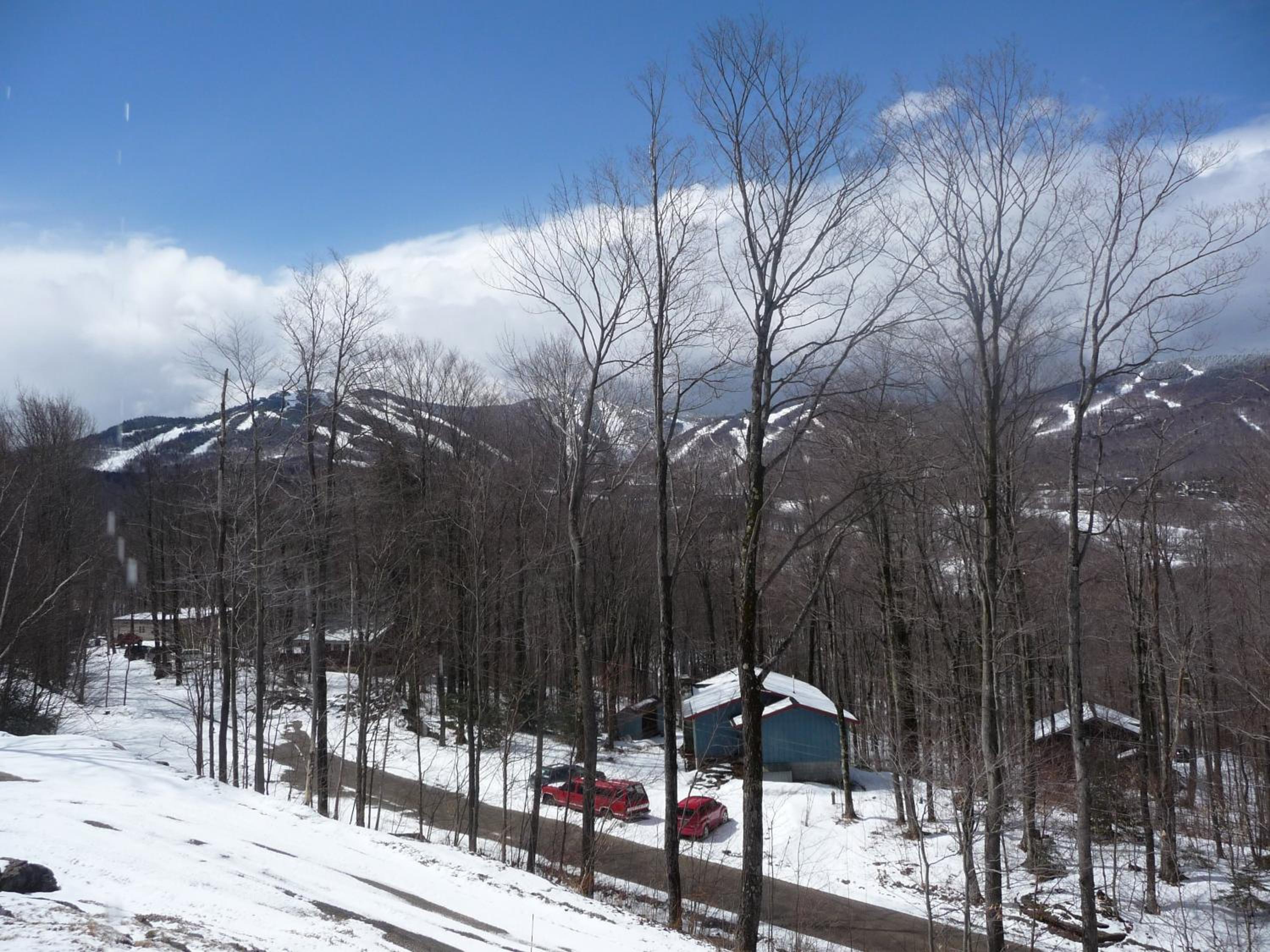 Big Boulder at Killington - Renovated Home with Hot Tub, Sauna, and Views
