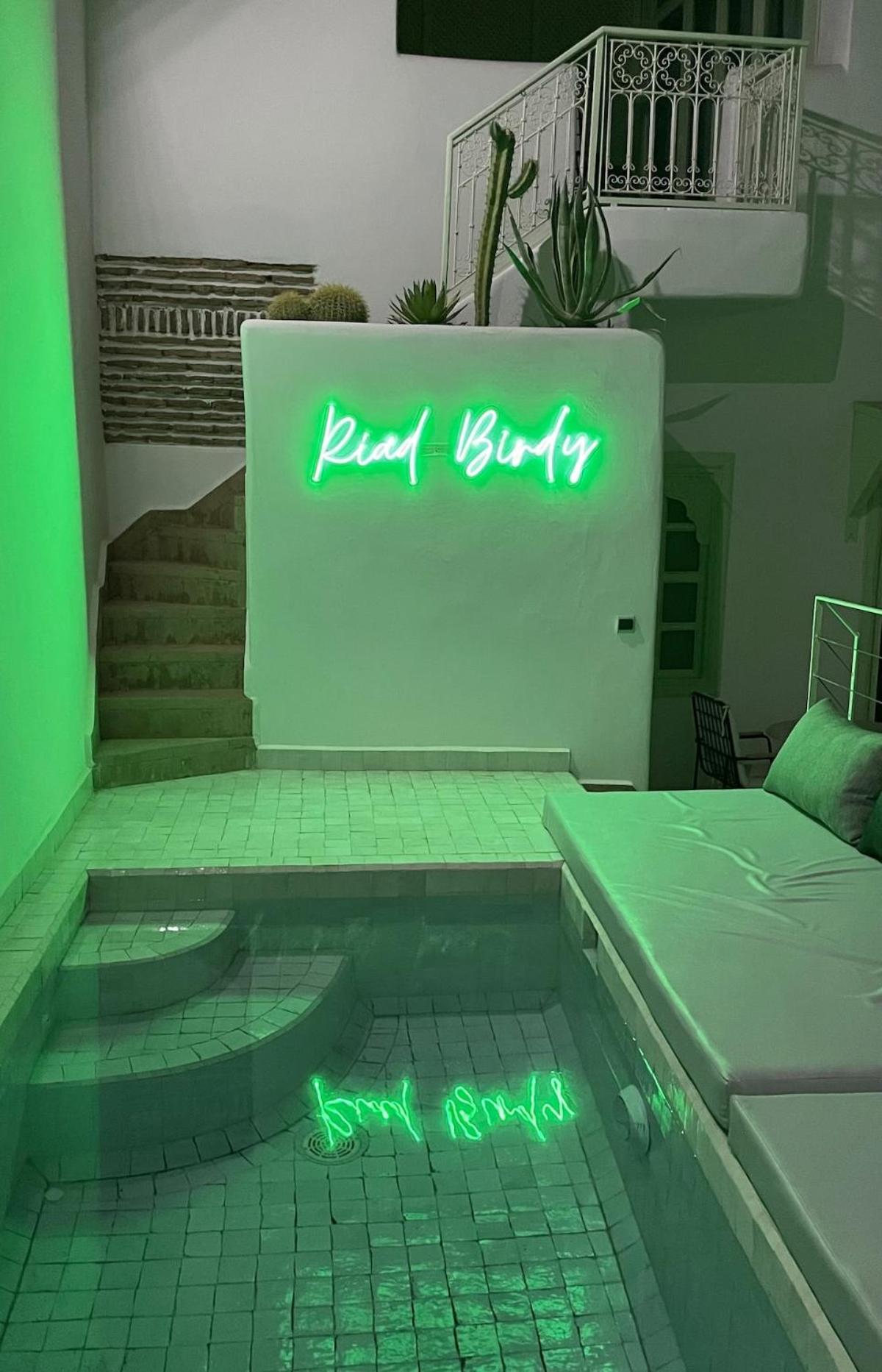 Riad Birdy, Charmant et privatif, Piscine, Rooftop, 6 suites, 2 salons, Wifi
