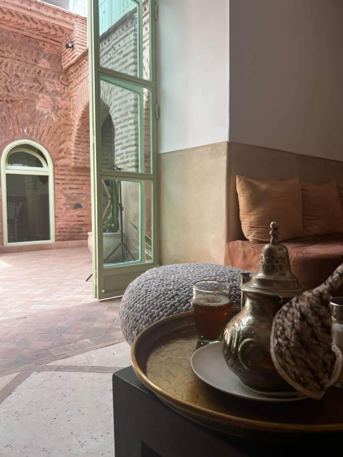 Riad Birdy, Charmant et privatif, Piscine, Rooftop, 6 suites, 2 salons, Wifi