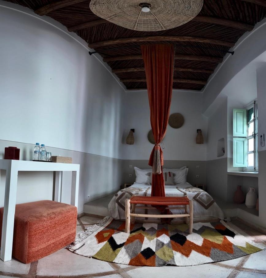 Riad Birdy, Charmant et privatif, Piscine, Rooftop, 6 suites, 2 salons, Wifi