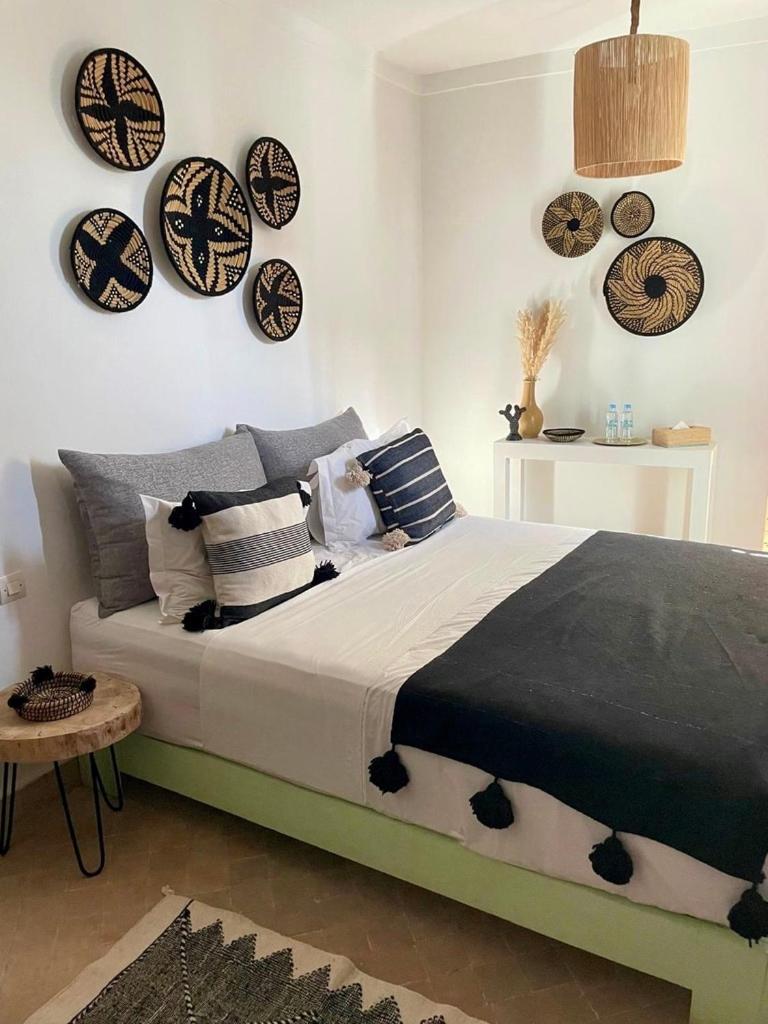 Riad Birdy, Charmant et privatif, Piscine, Rooftop, 6 suites, 2 salons, Wifi