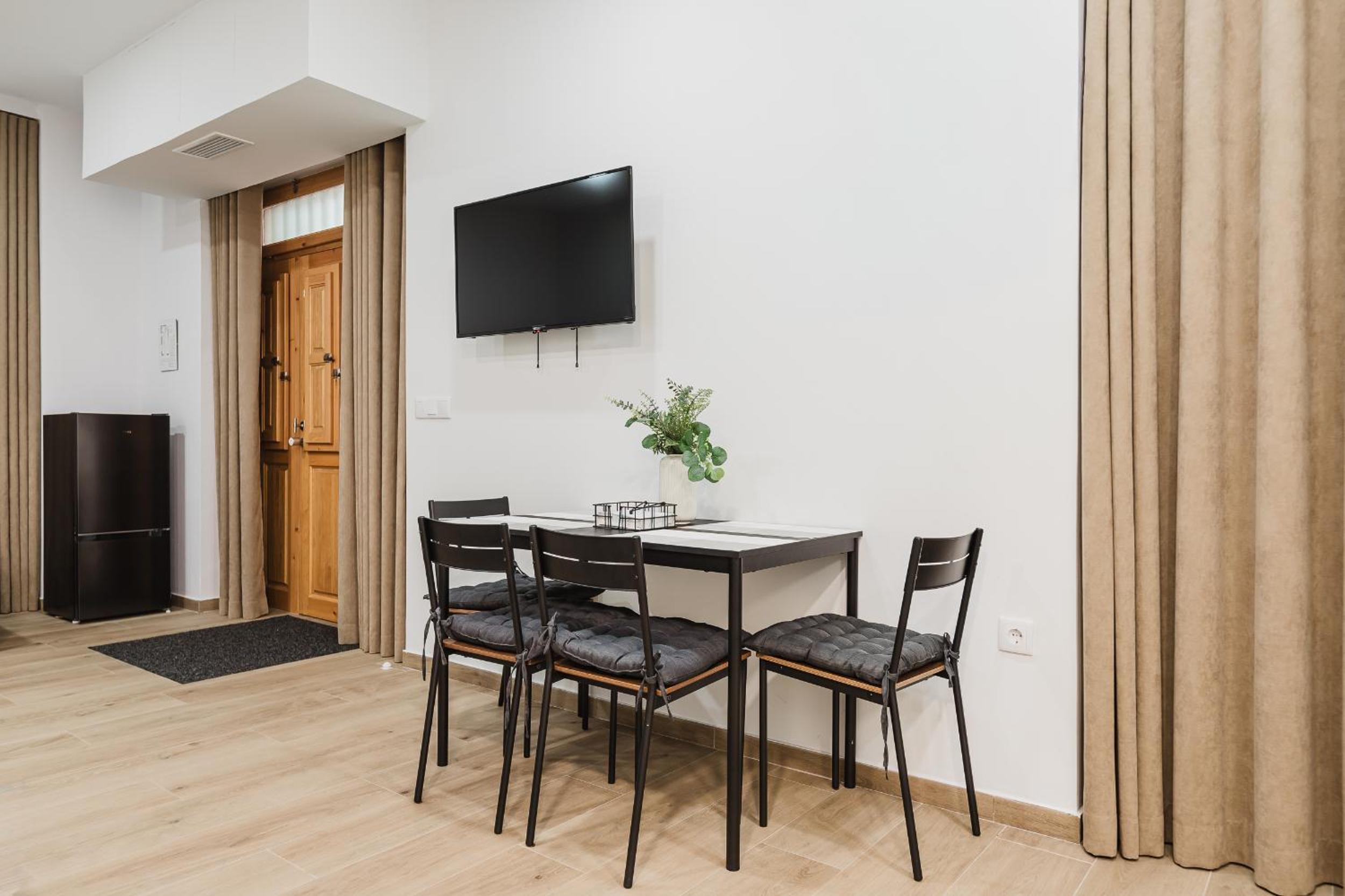 New Apartment - La puerta de olivo