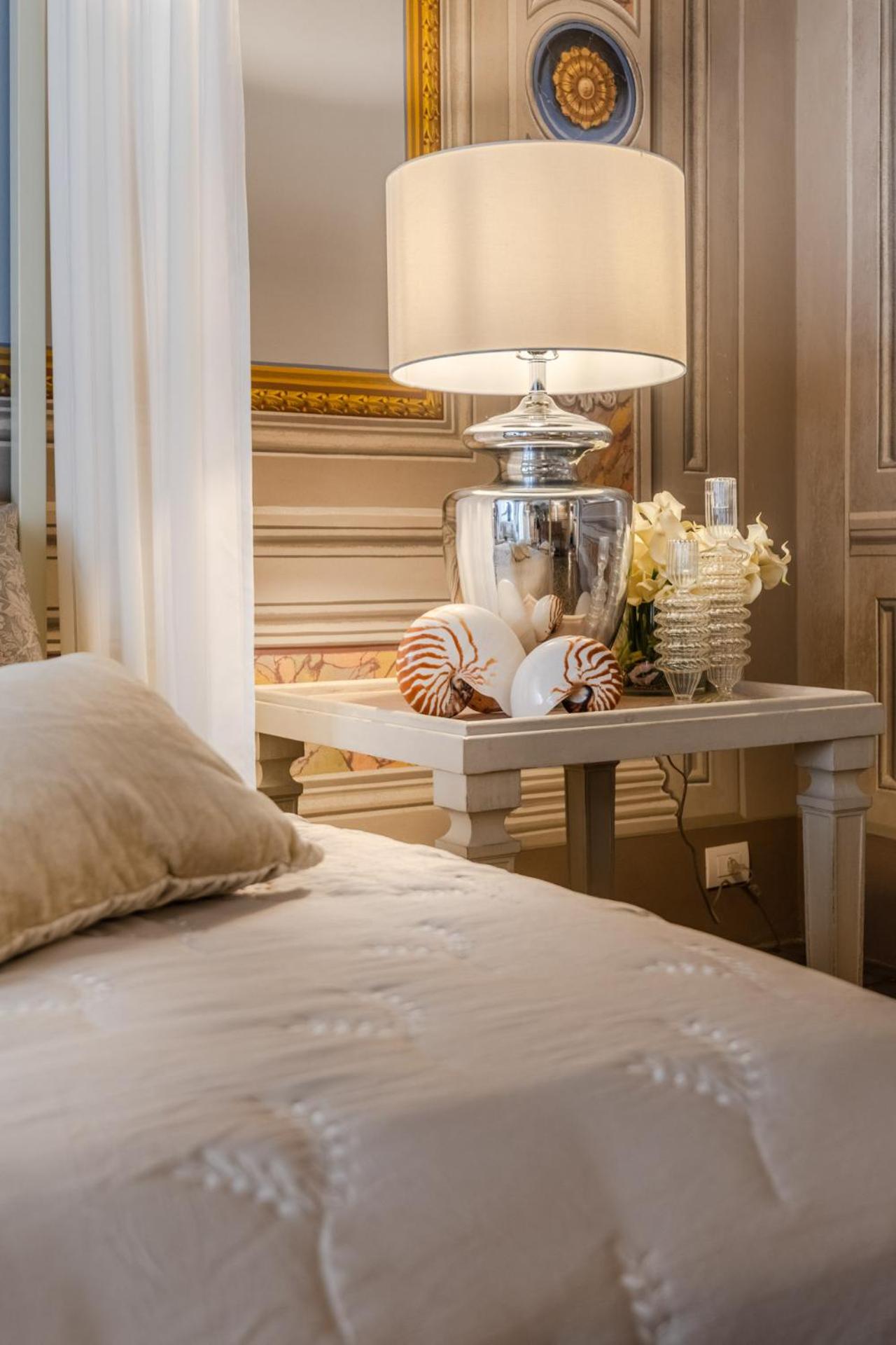 The Frescoed Tale, 3 Bedrooms Apartment