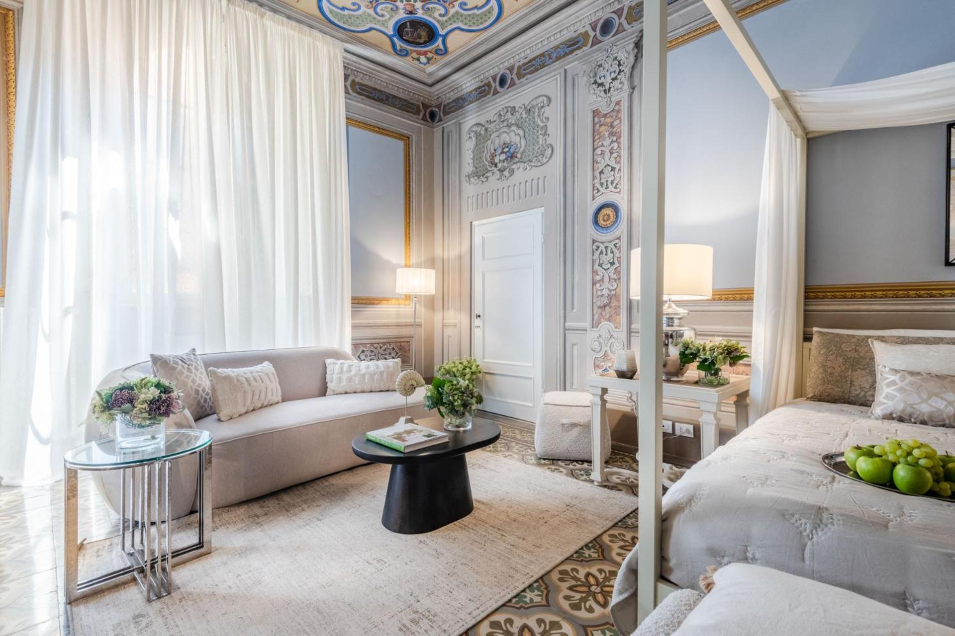 The Frescoed Tale, 3 Bedrooms Apartment