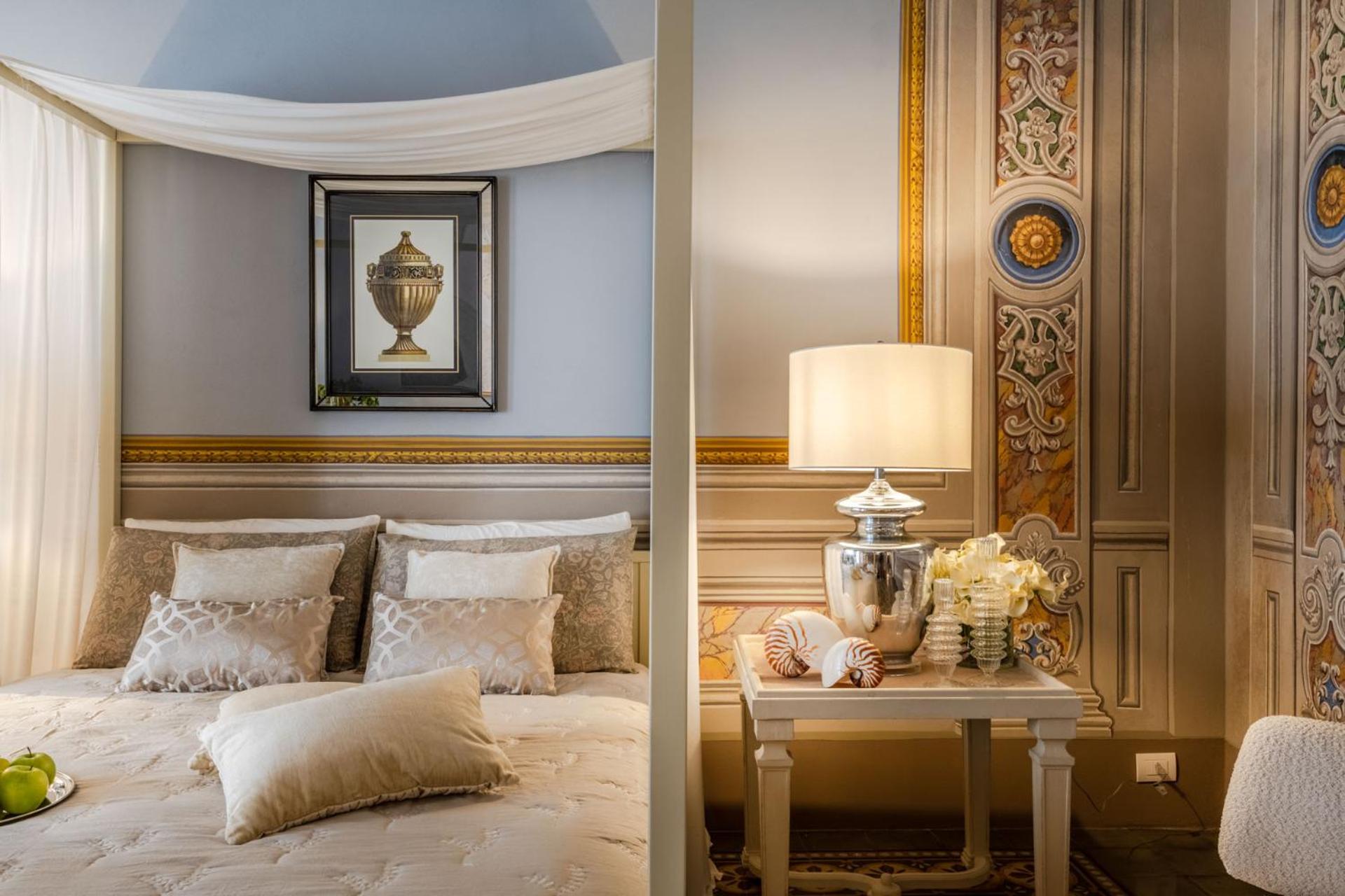 The Frescoed Tale, 3 Bedrooms Apartment