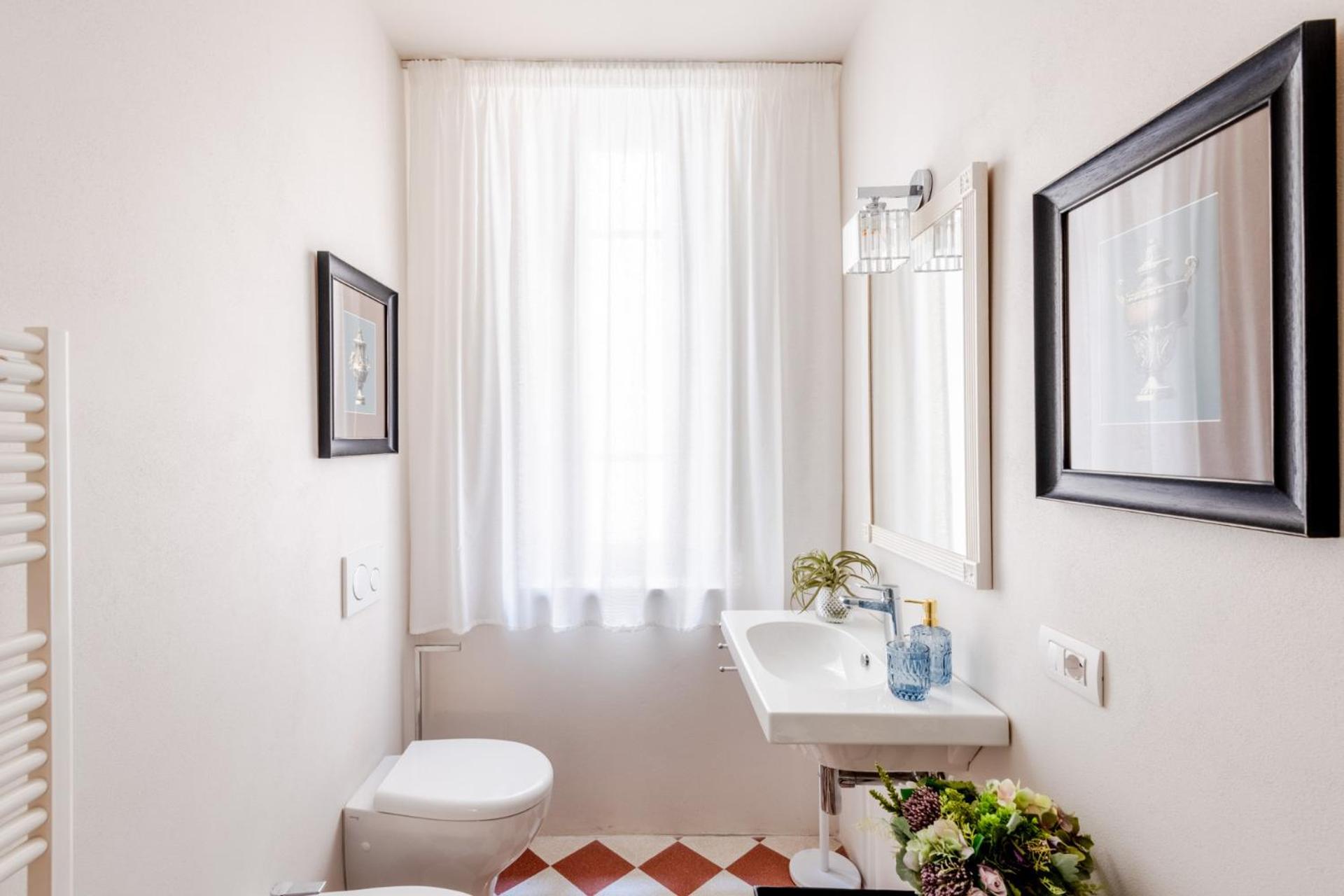 The Frescoed Tale, 3 Bedrooms Apartment