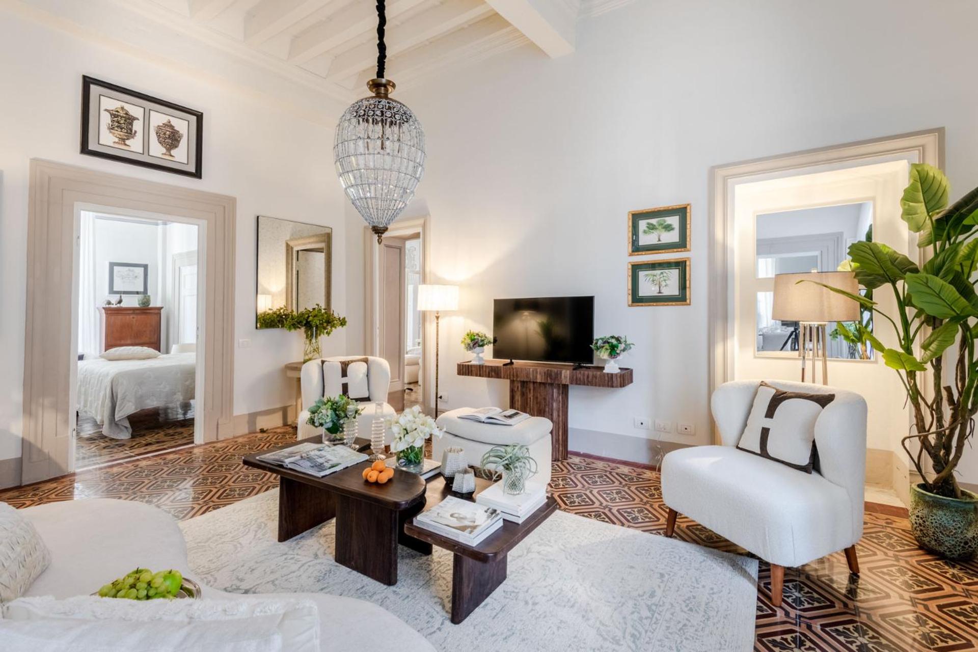 The Frescoed Tale, 3 Bedrooms Apartment