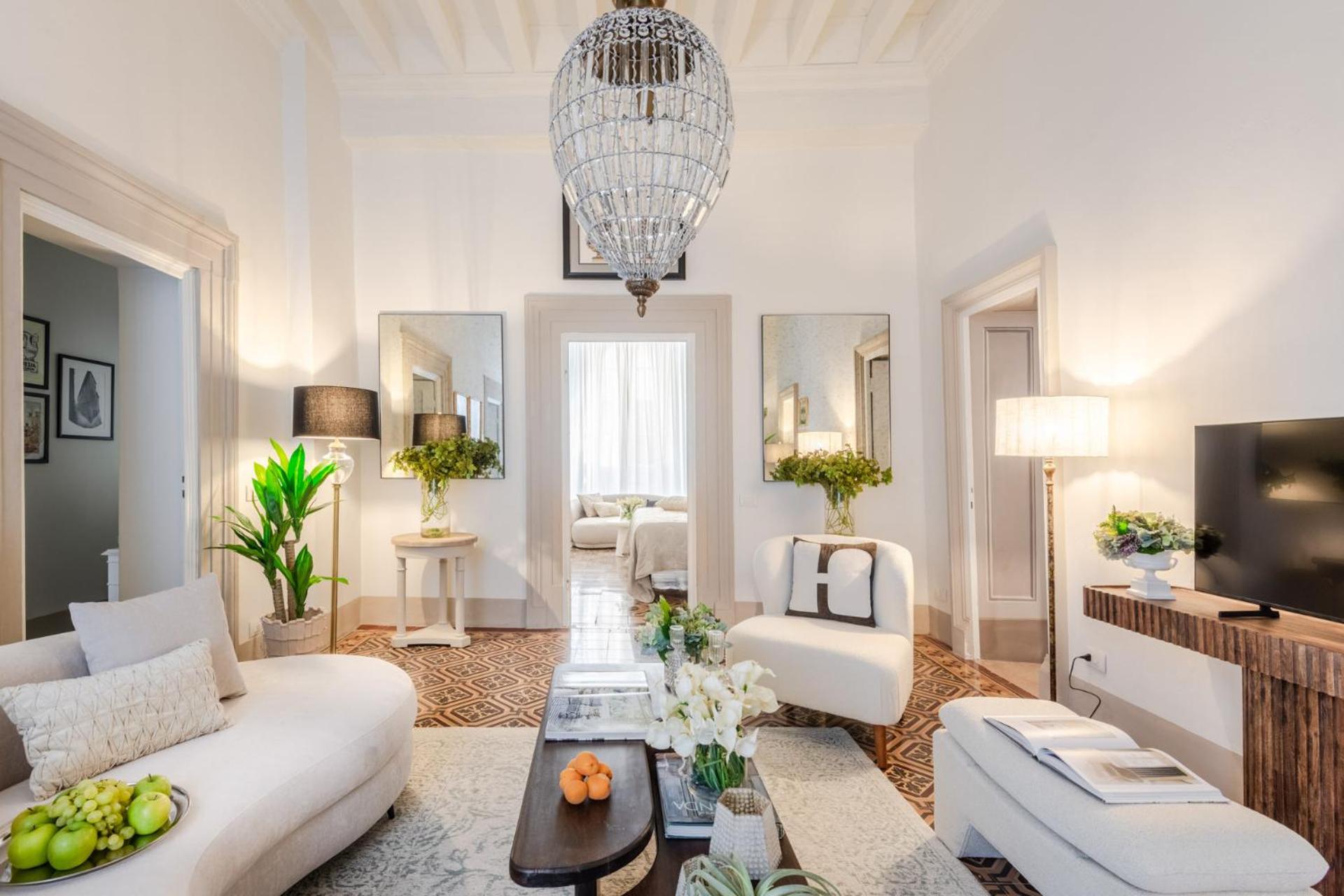 The Frescoed Tale, 3 Bedrooms Apartment