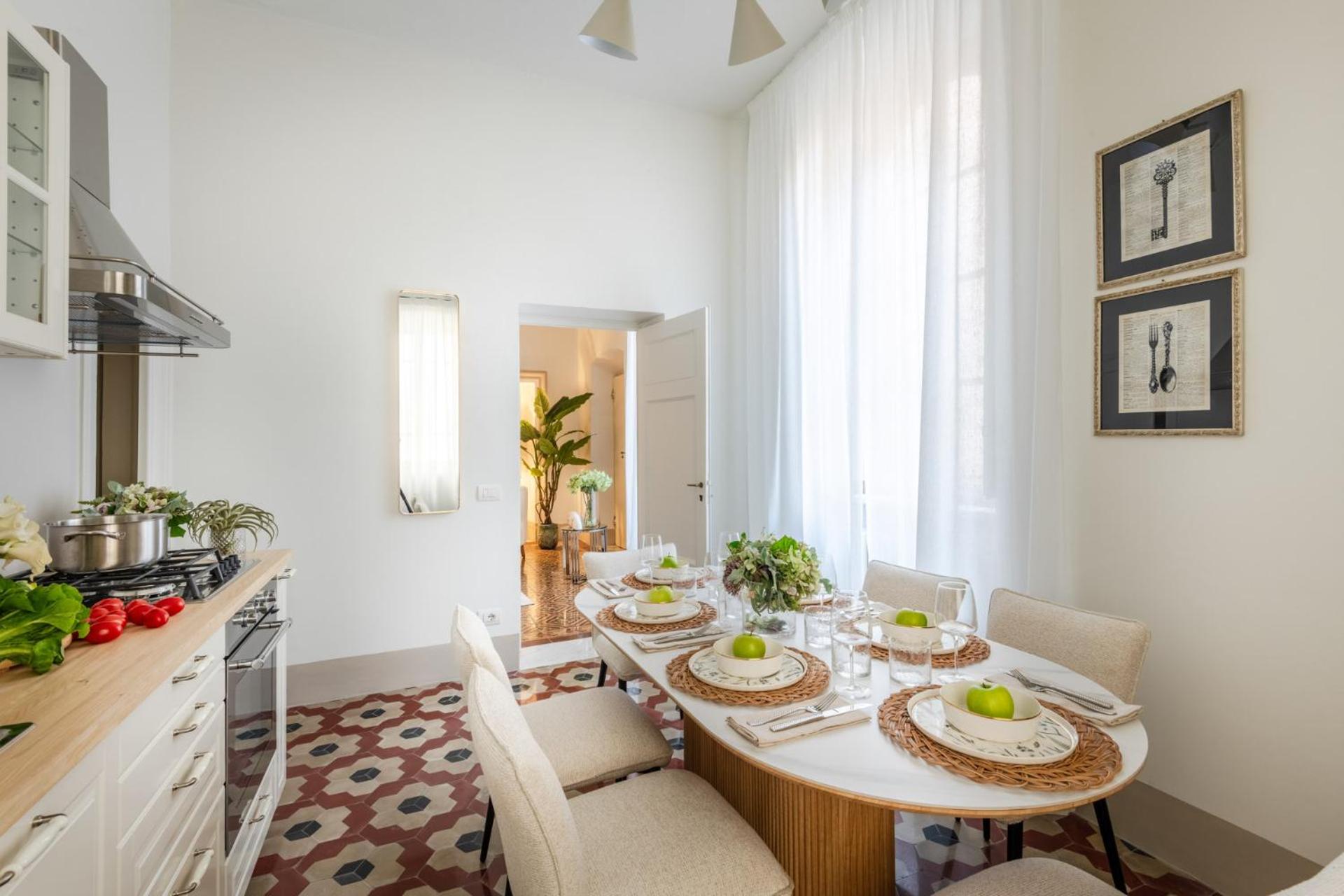 The Frescoed Tale, 3 Bedrooms Apartment