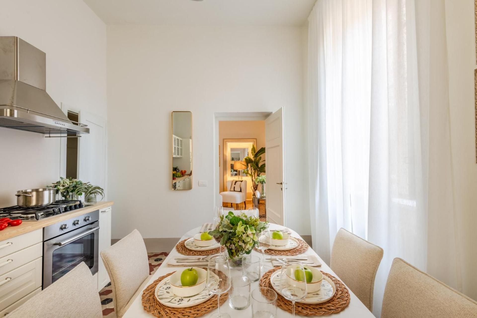 The Frescoed Tale, 3 Bedrooms Apartment