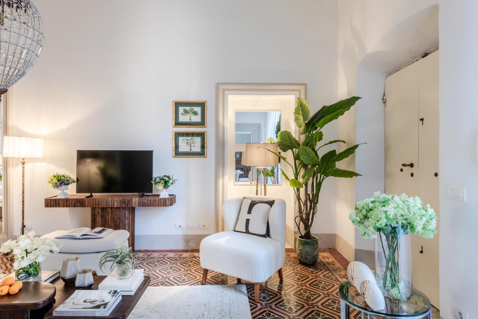 The Frescoed Tale, 3 Bedrooms Apartment