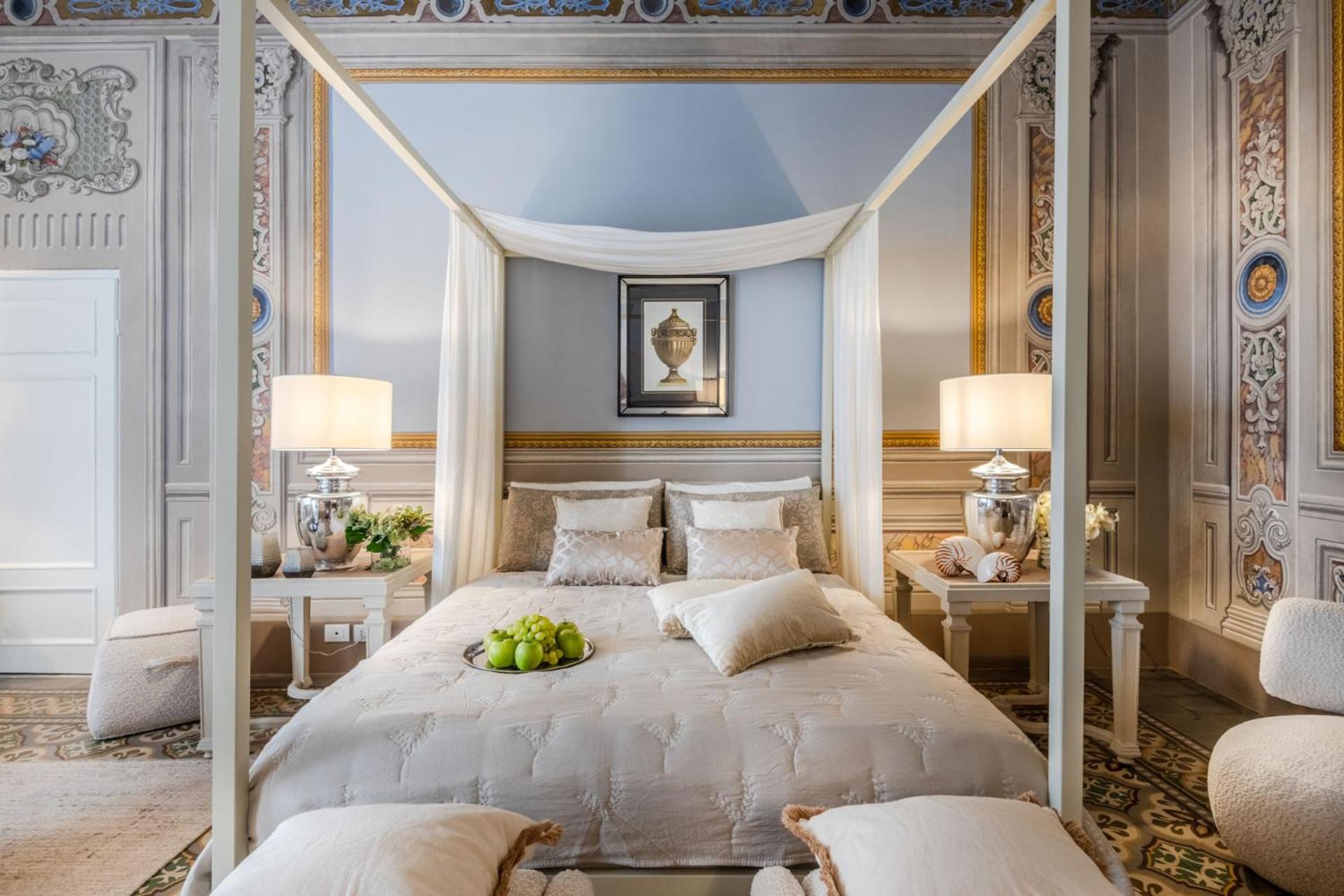 The Frescoed Tale, 3 Bedrooms Apartment