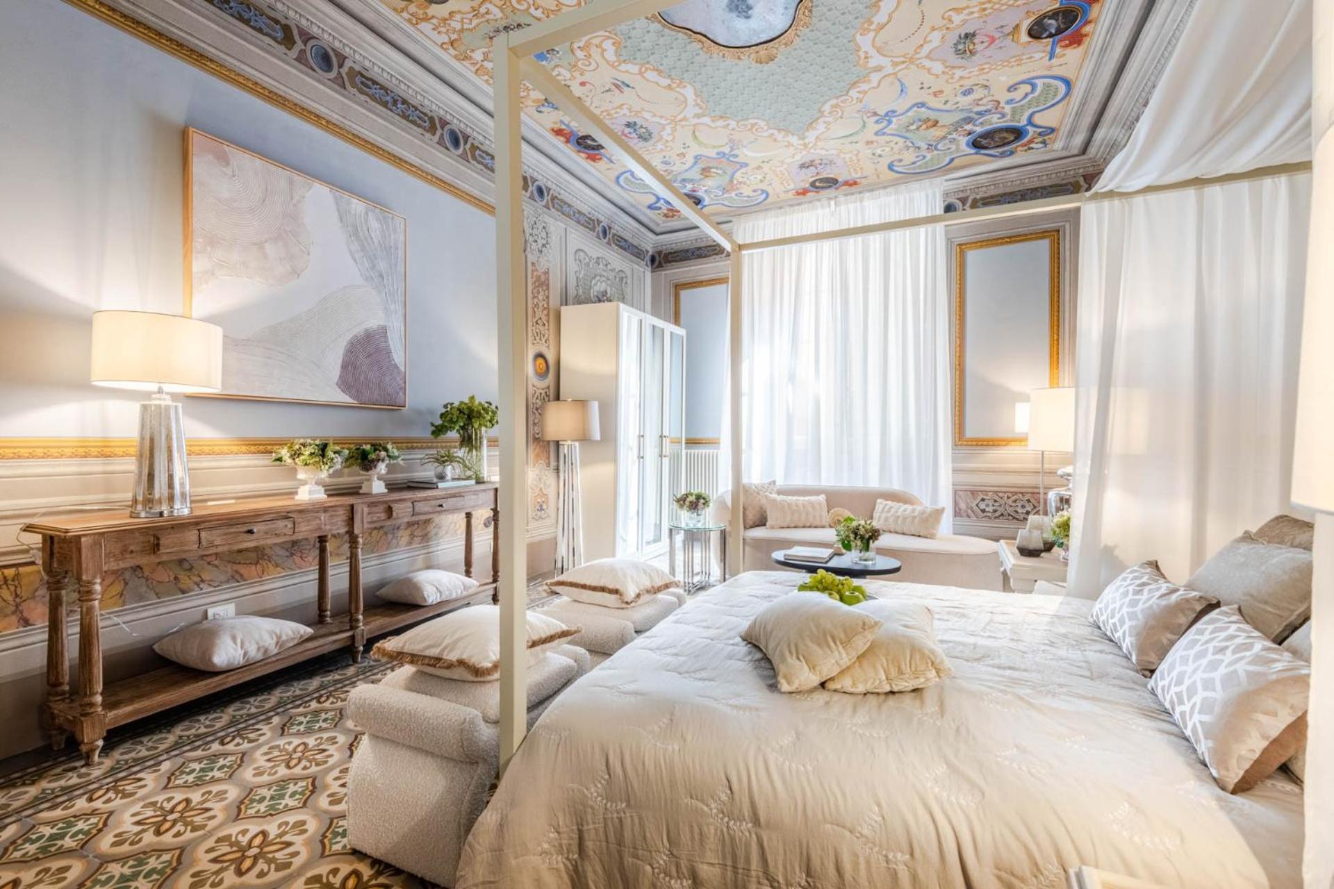 The Frescoed Tale, 3 Bedrooms Apartment