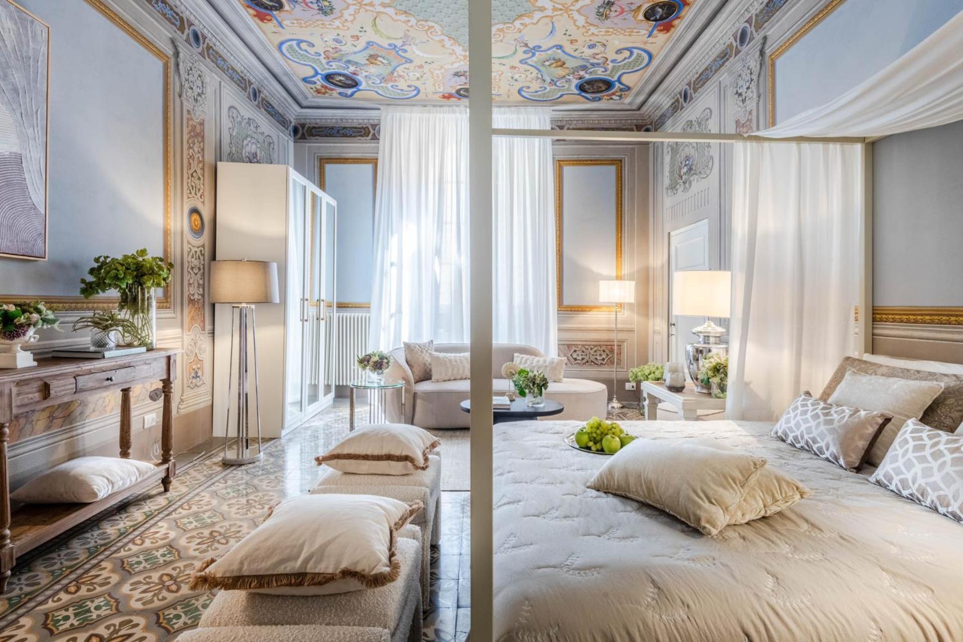 The Frescoed Tale, 3 Bedrooms Apartment