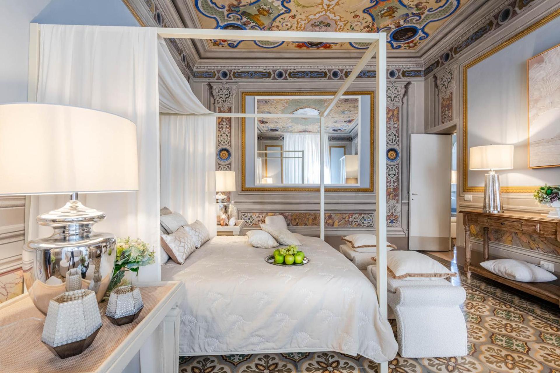 The Frescoed Tale, 3 Bedrooms Apartment