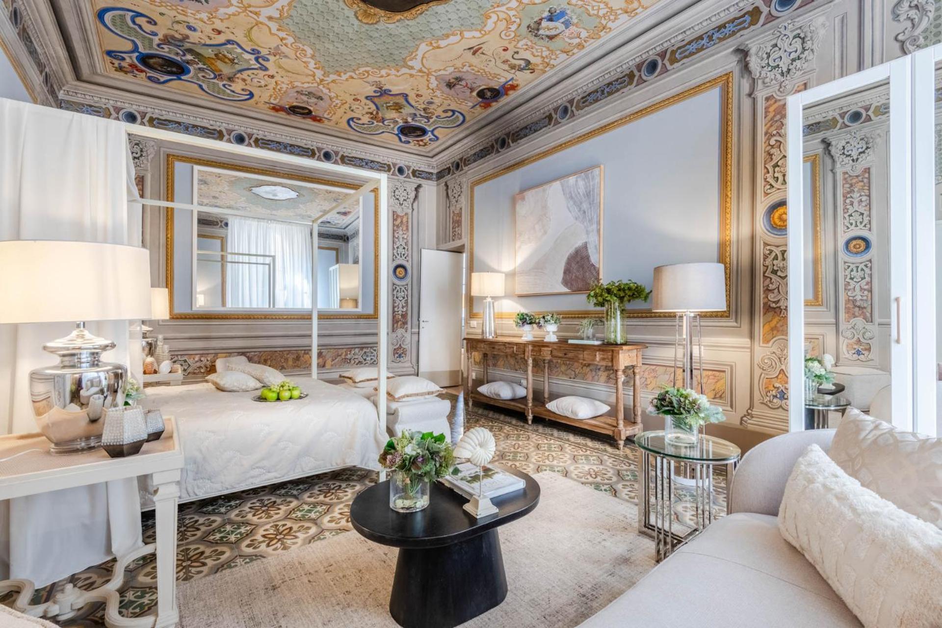 The Frescoed Tale, 3 Bedrooms Apartment