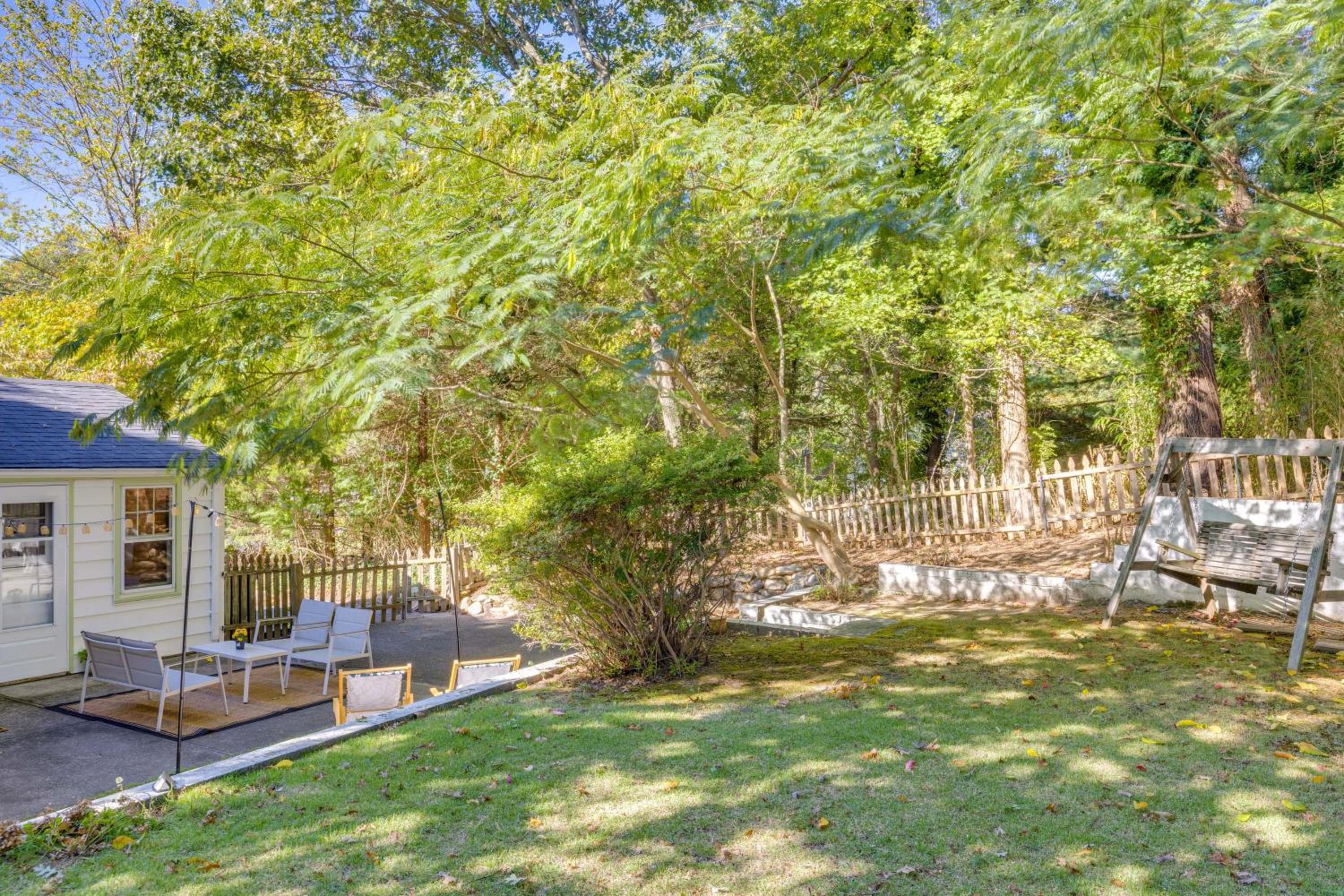 Home with Private Yard in Rocky Point