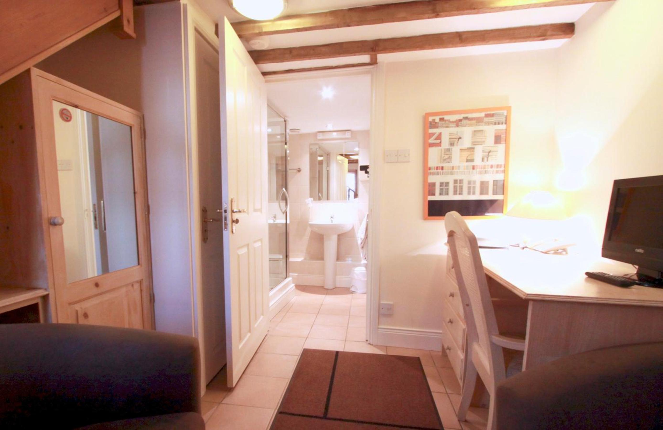 Haltwhistle Vacations - Centre Of Britain Hotel - Property Image 21