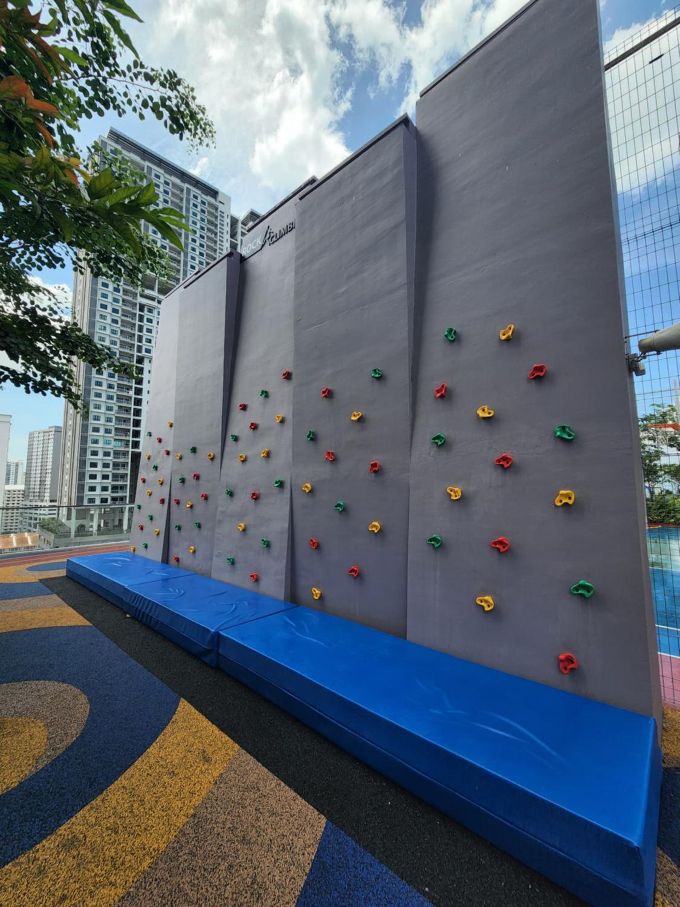 Urban Suite the Privilege Suites by Merveille