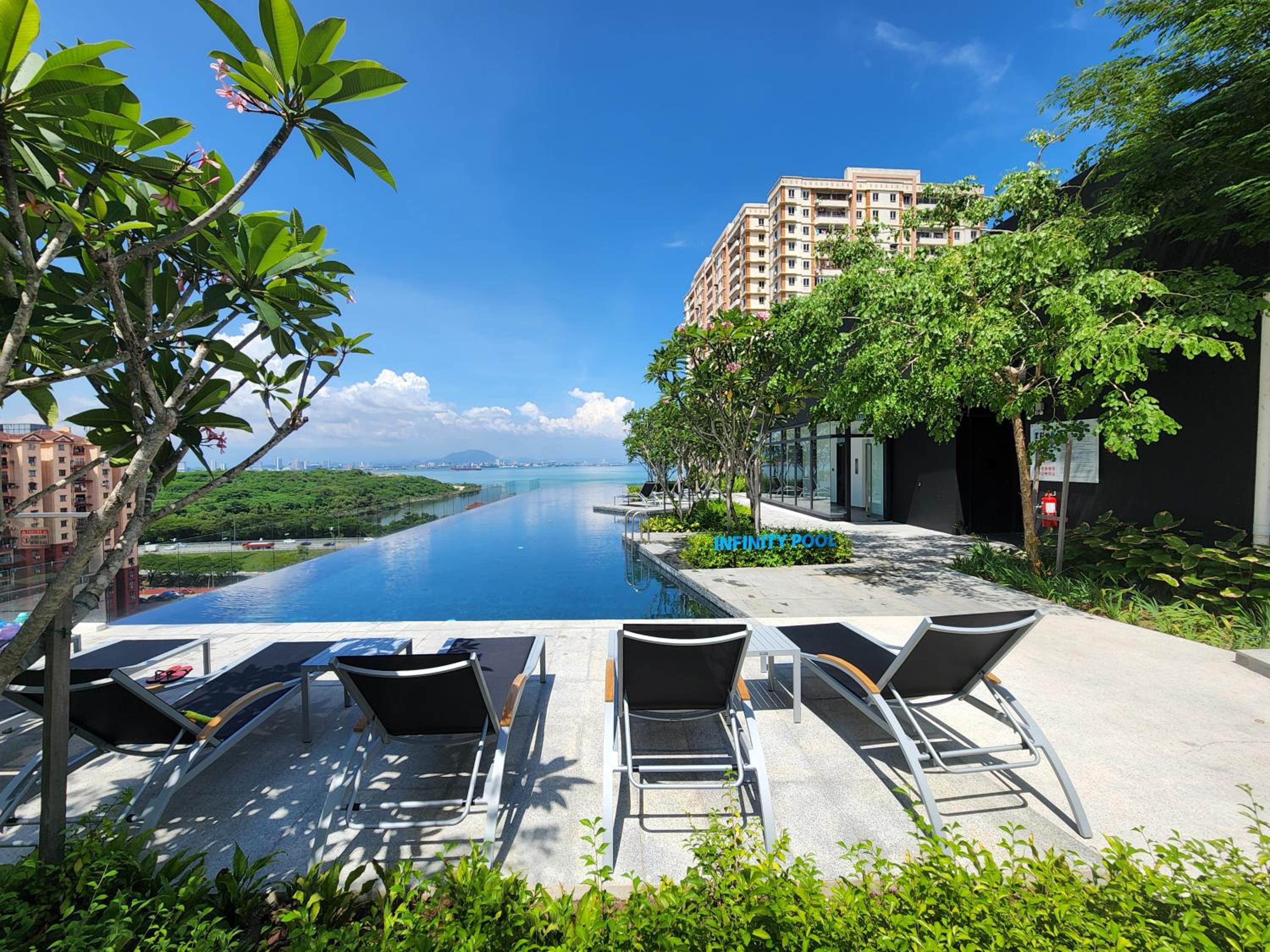 Urban Suite the Privilege Suites by Merveille