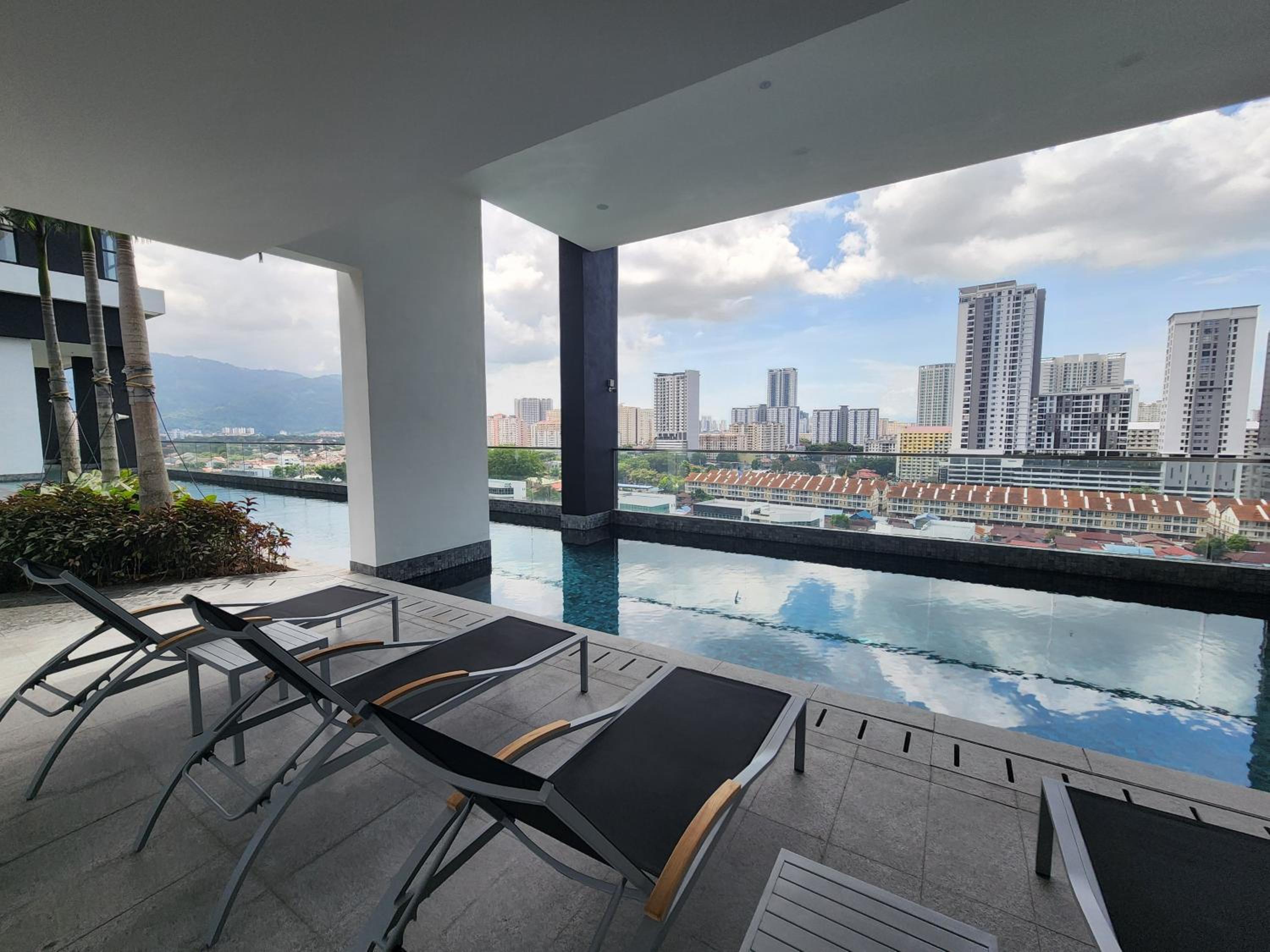 Urban Suite the Privilege Suites by Merveille