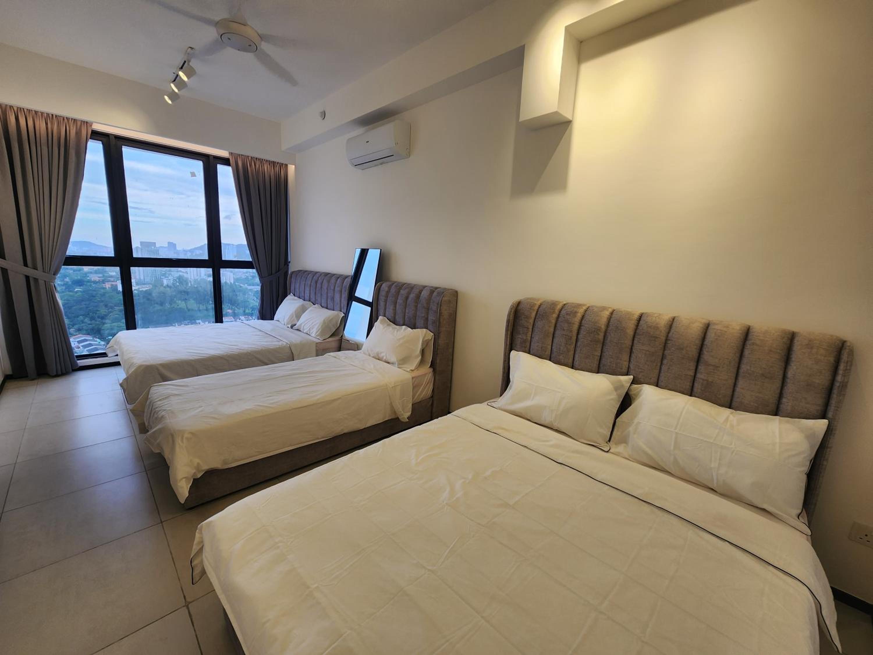 Urban Suite the Privilege Suites by Merveille