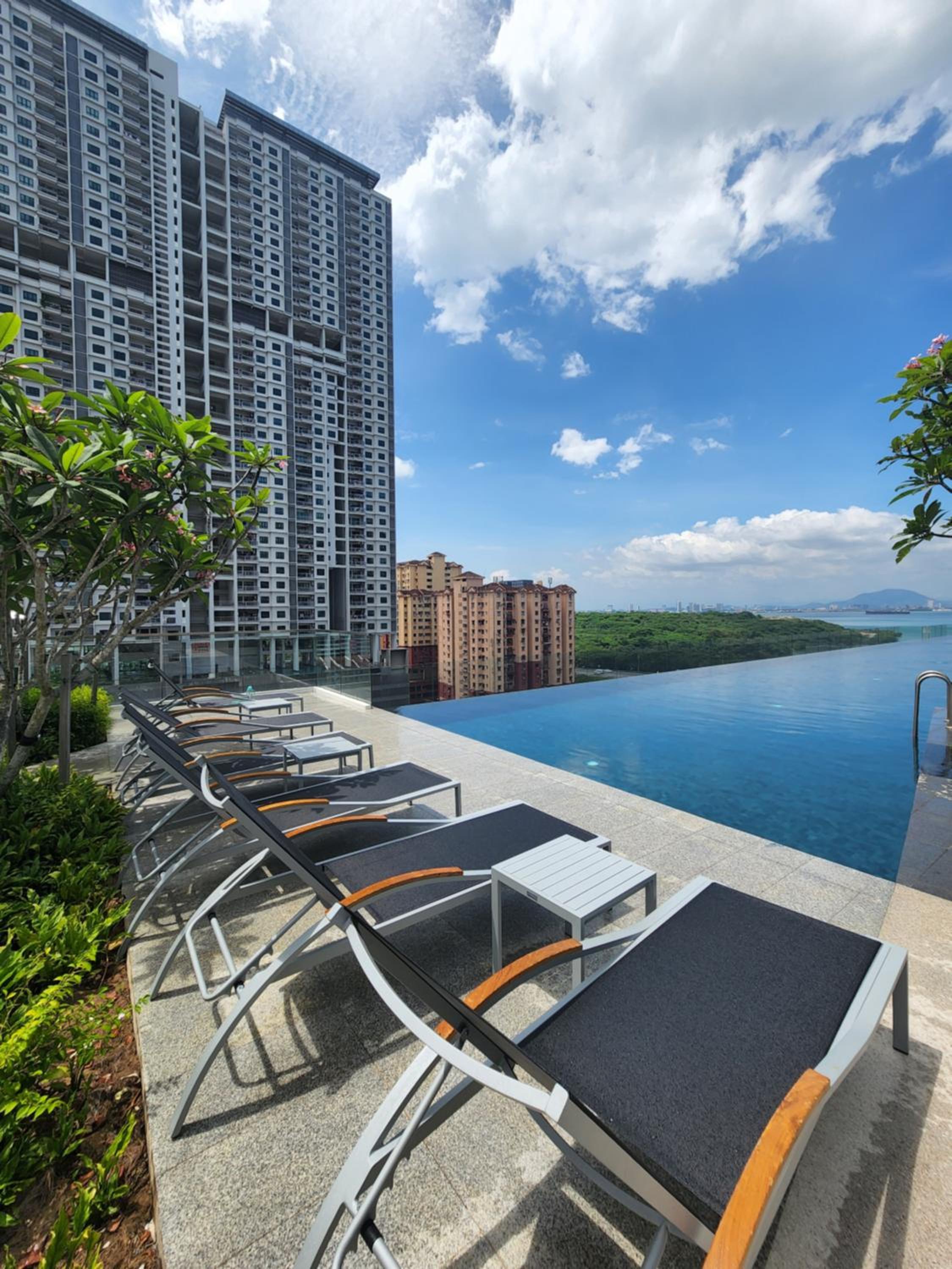 Urban Suite the Privilege Suites by Merveille