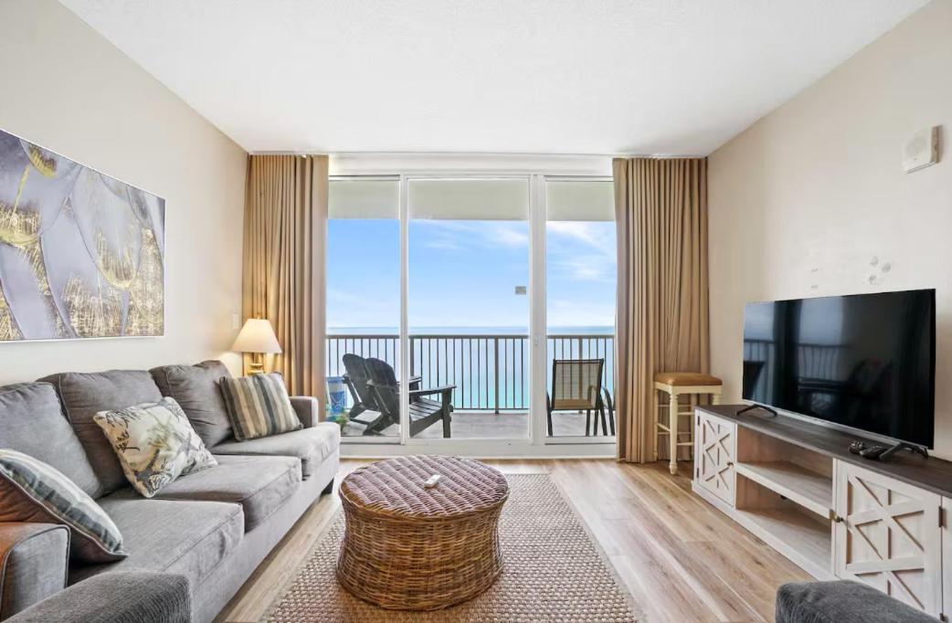 Majestic Beach Towers 1-1903 by Emerald Coast Rereats