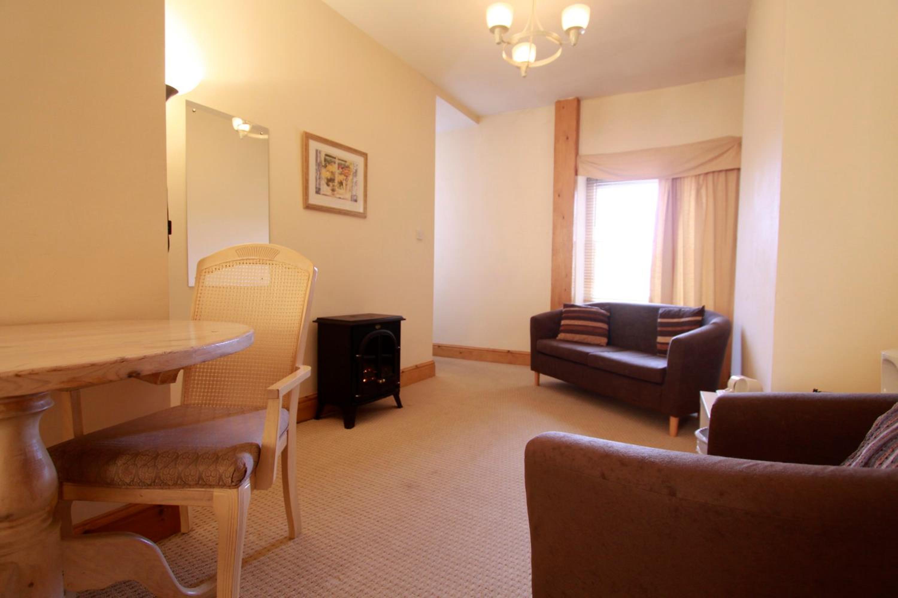 Haltwhistle Vacations - Centre Of Britain Hotel - Property Image 19