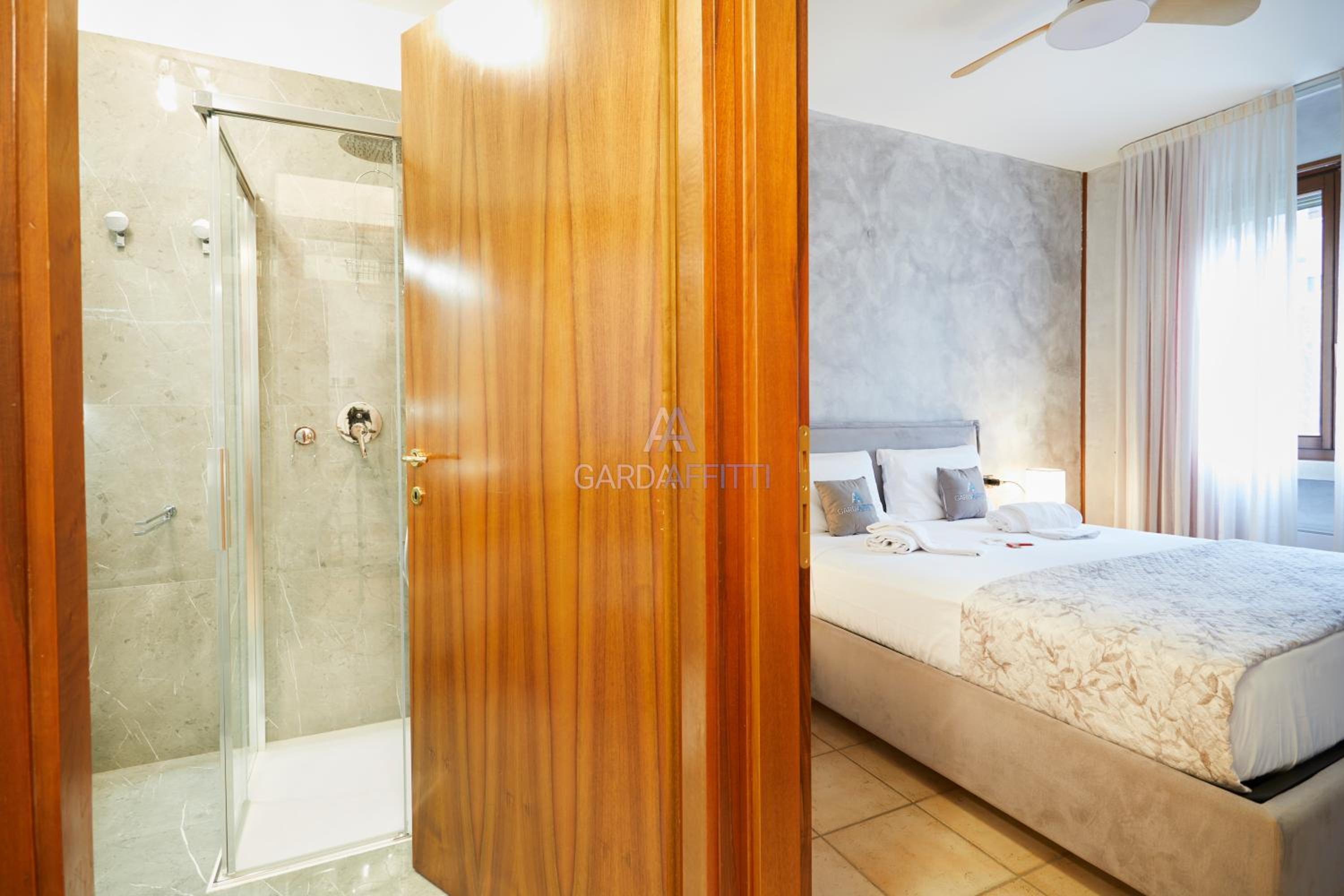 Ambra Apt - Accesso a 3 piscine a 200m dal Lago