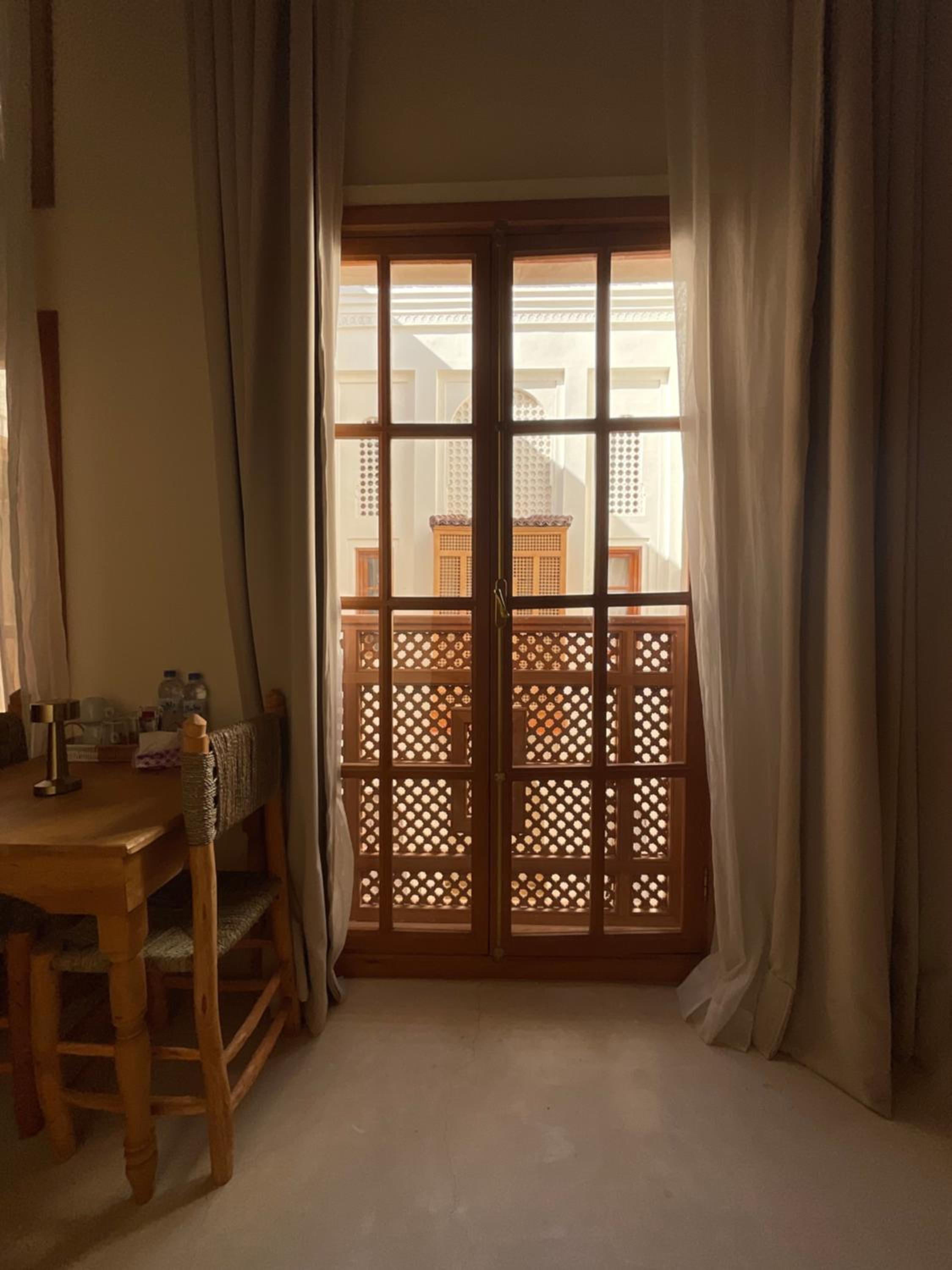 Riad Al Muhandiz Peaceful Duplex Suites near Jemaa El Fna
