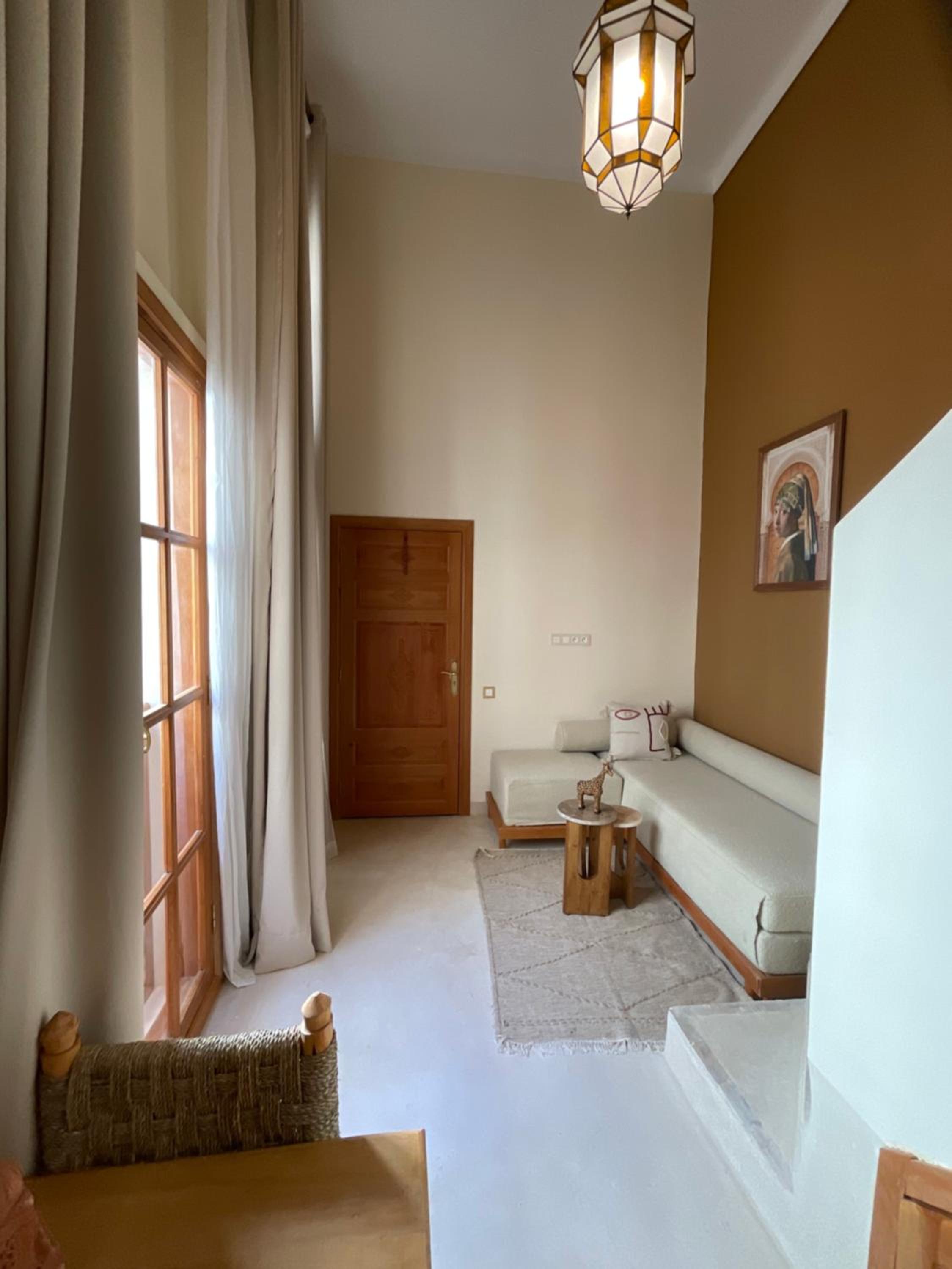 Riad Al Muhandiz Peaceful Duplex Suites near Jemaa El Fna