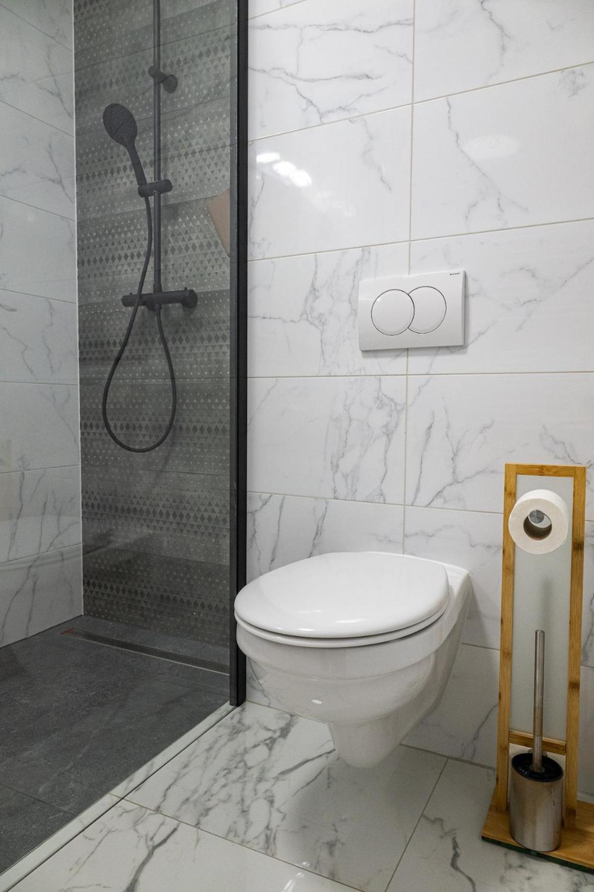Bliss & Relax Central Apartment Debrecen, Free Parking