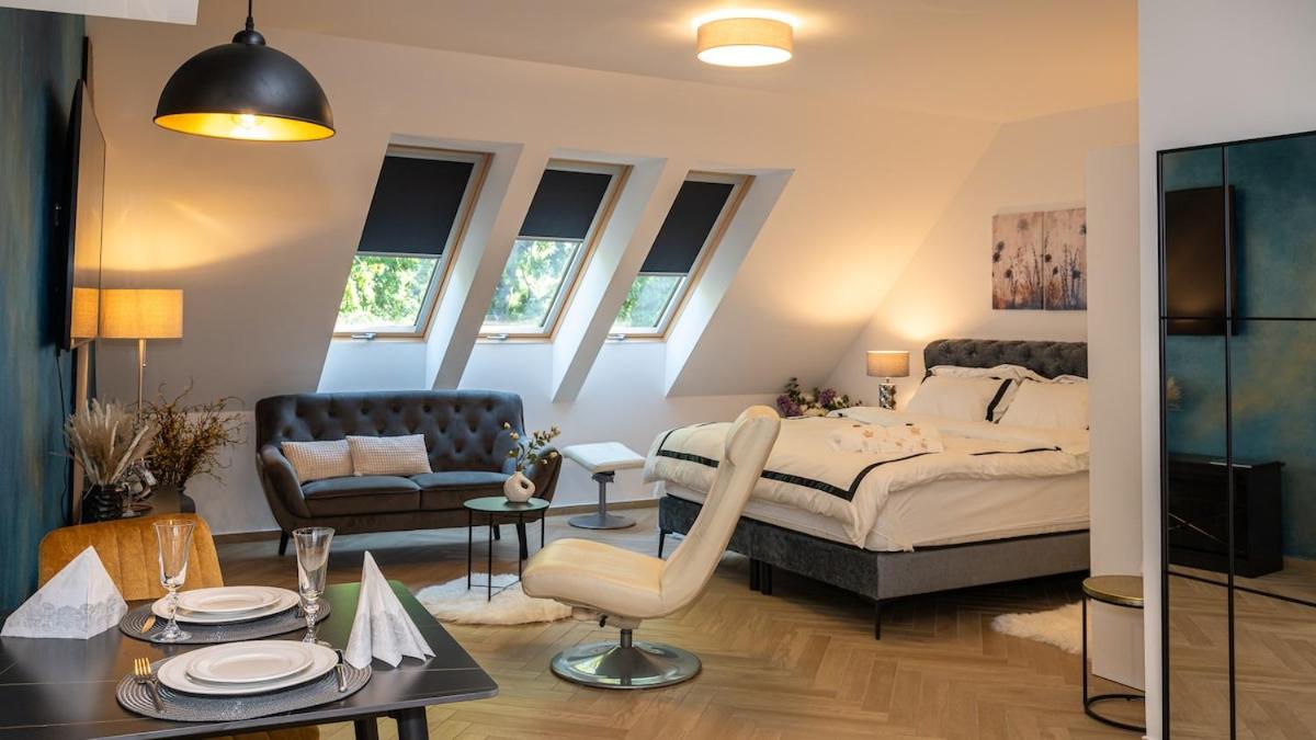 Bliss & Relax Central Apartment Debrecen, Free Parking
