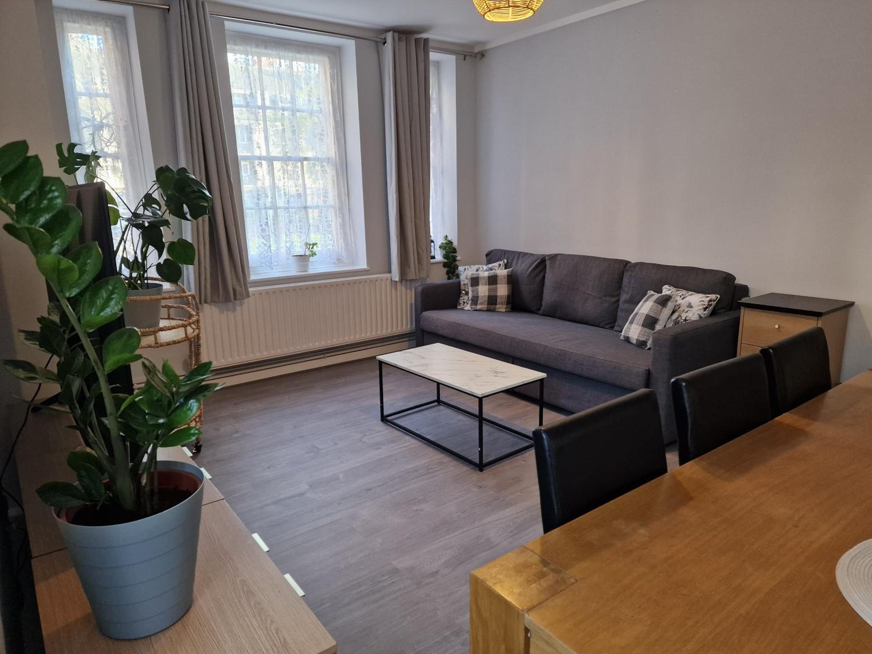 Stunning 3 Bedroom Flat close to Edgware Rd