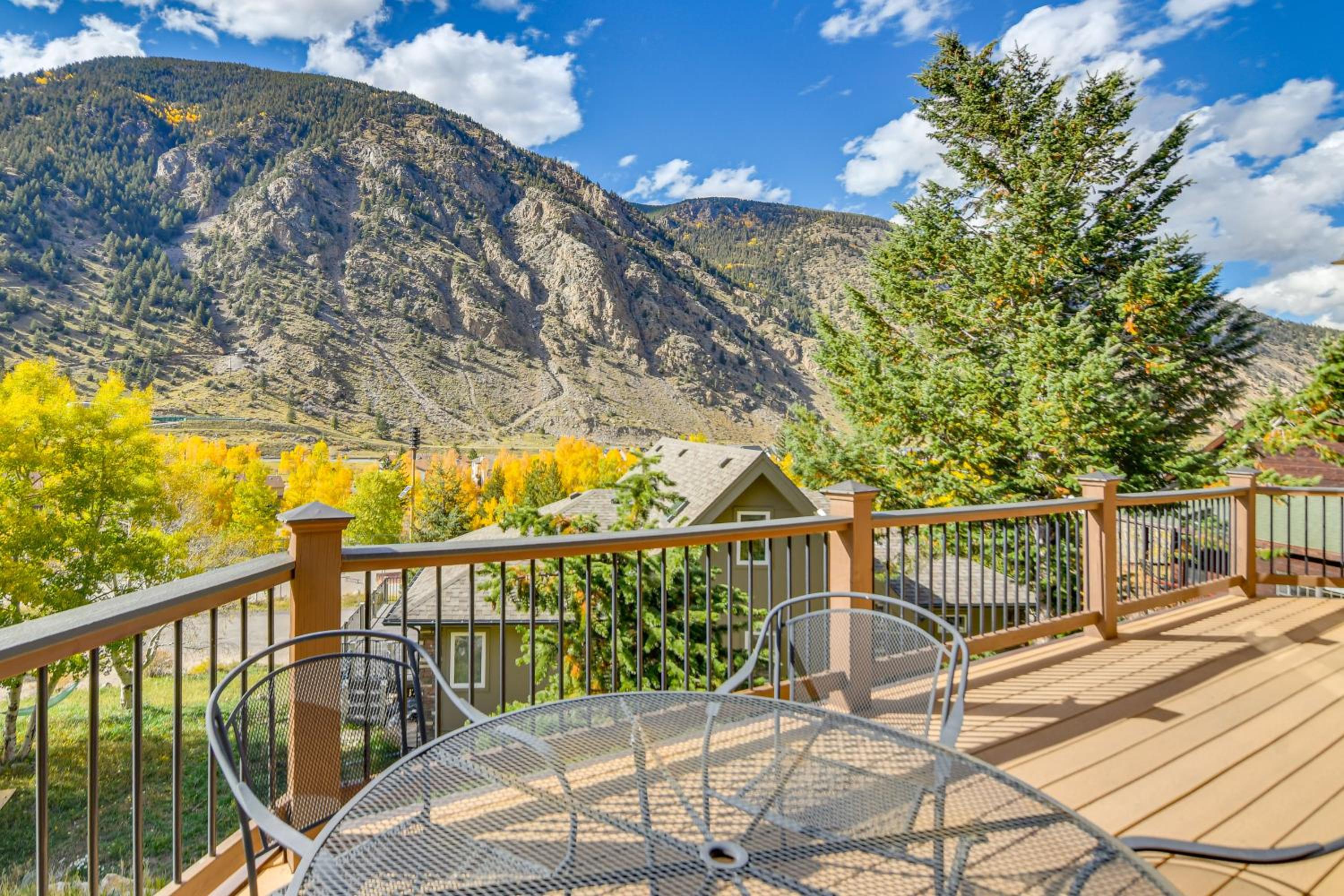 Mtn-View Cabin with Private Hot Tub in Georgetown!